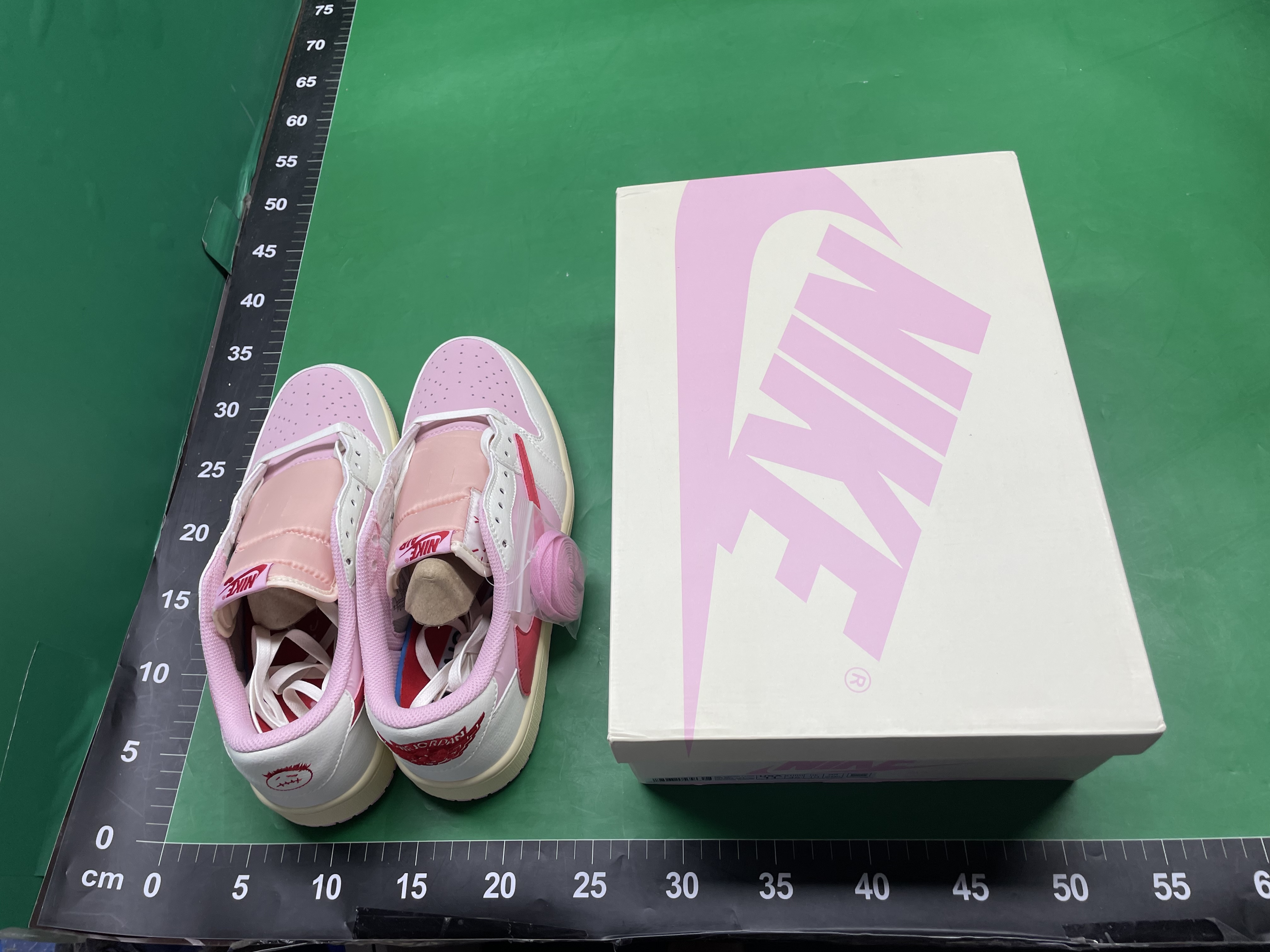 跨境Travis Scott x  aj1联名倒钩低帮休闲运动鞋深棕初代CQ4277 — miniatura QC 3