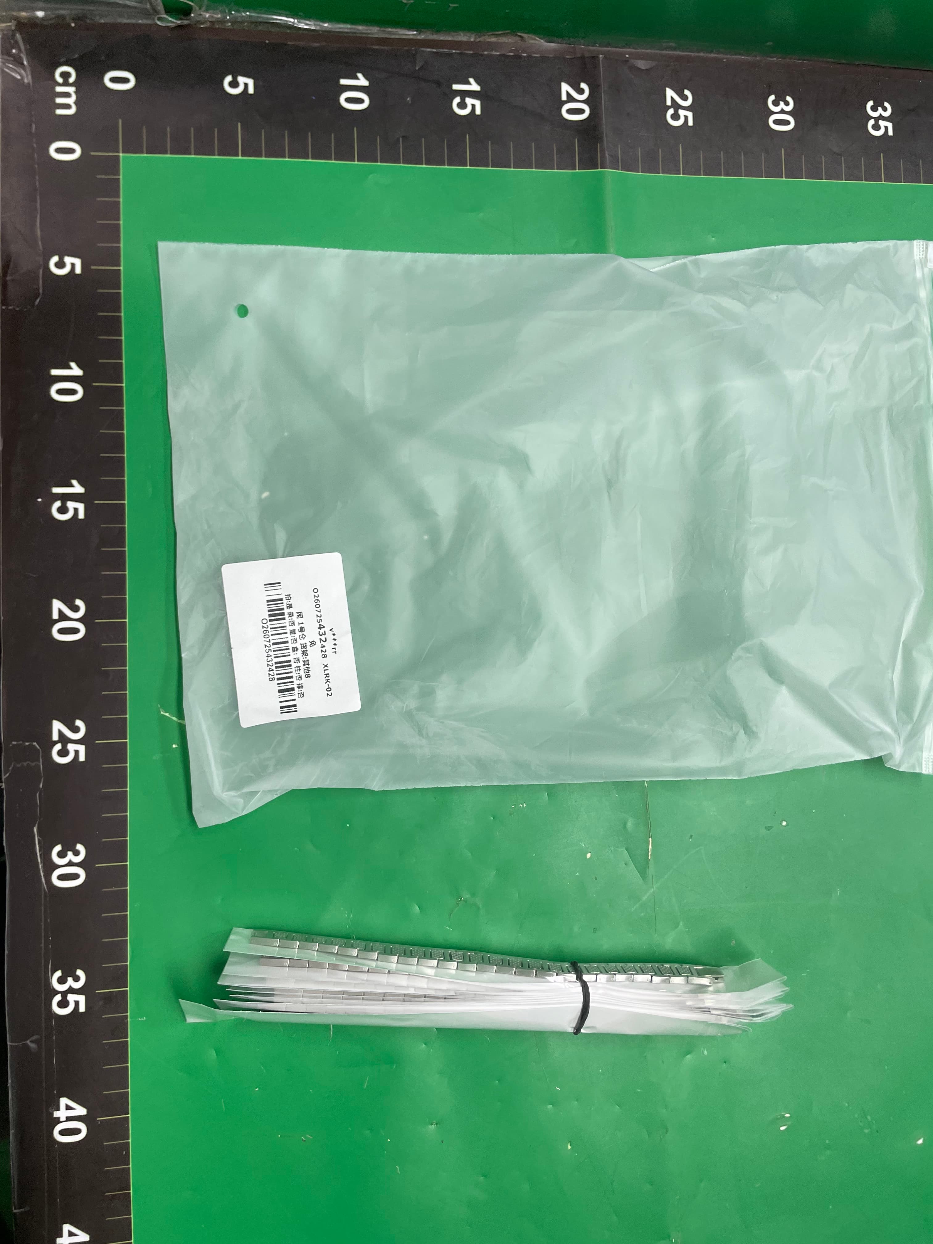 tk爆品小鳄鱼钛钢不锈钢手链带包装外贸法国轻奢高级感男士金饰品 — miniatura QC 2