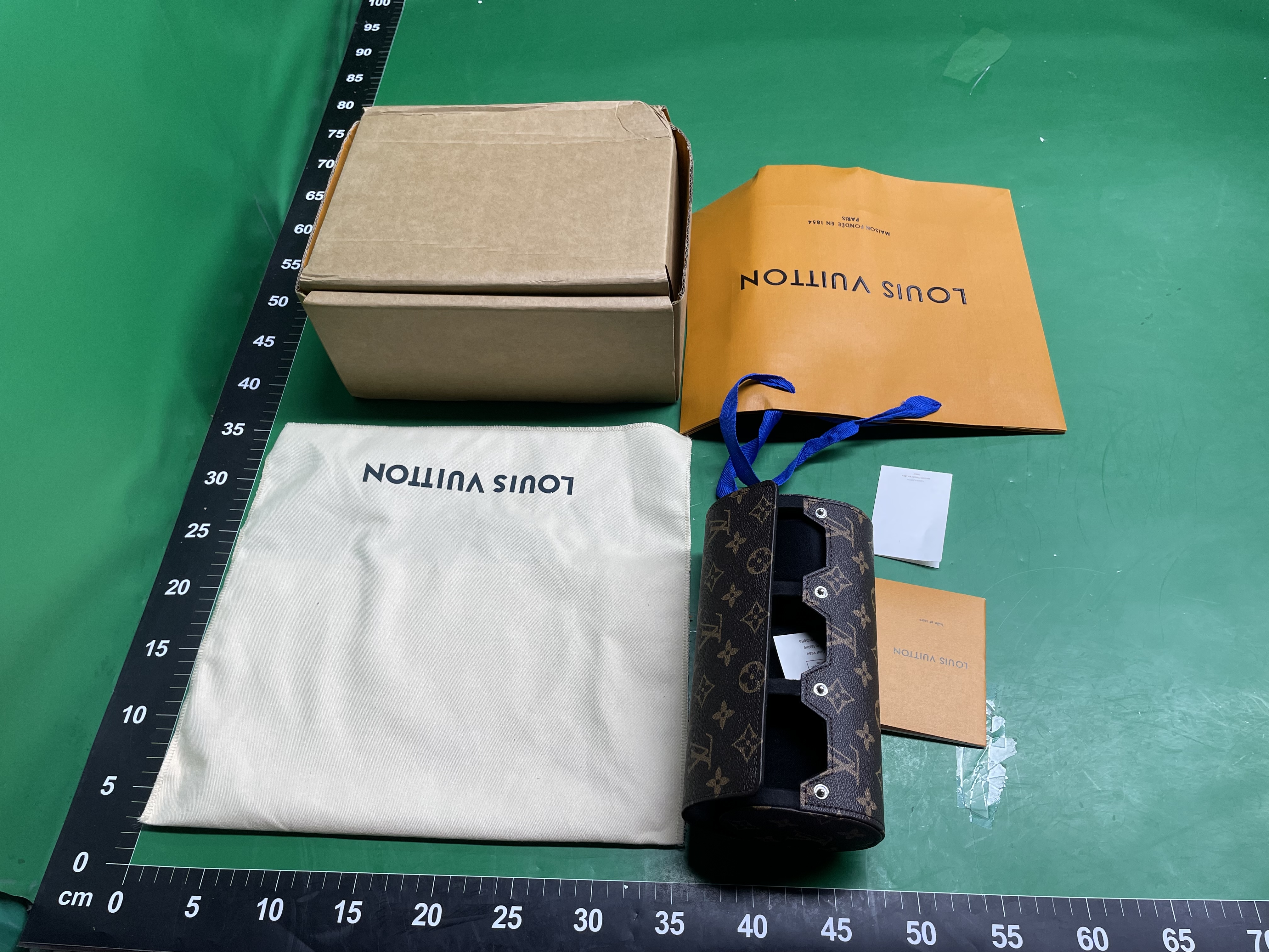 三位手表收纳盒腕表盒便携式旅行手表盒居家家用手表收藏送礼自用 — miniatura QC 2