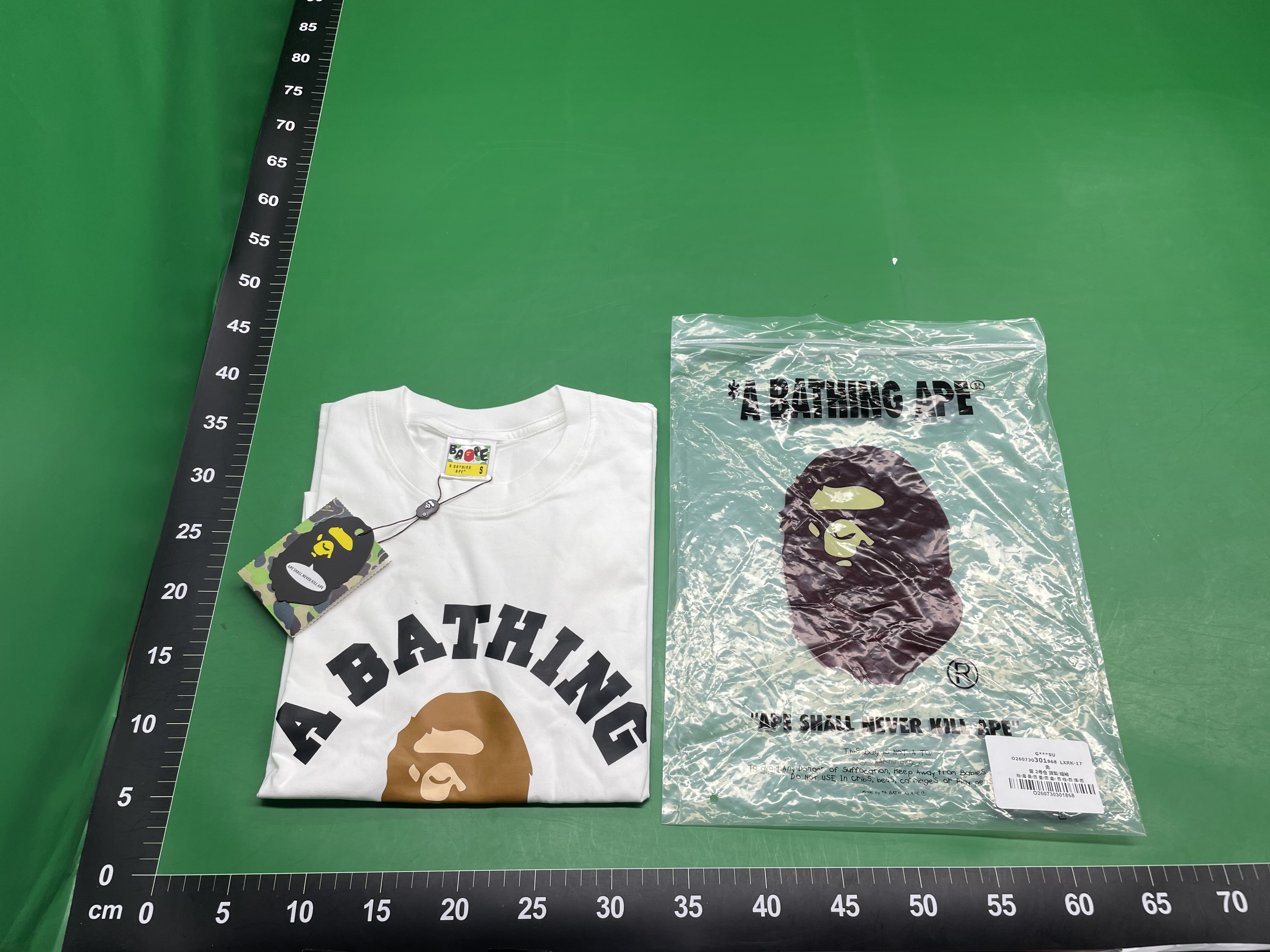 三标潮牌BAPE联名半袖TEE上衣男女同款猿人头高级宽松短袖T恤衫 — miniatura QC 6