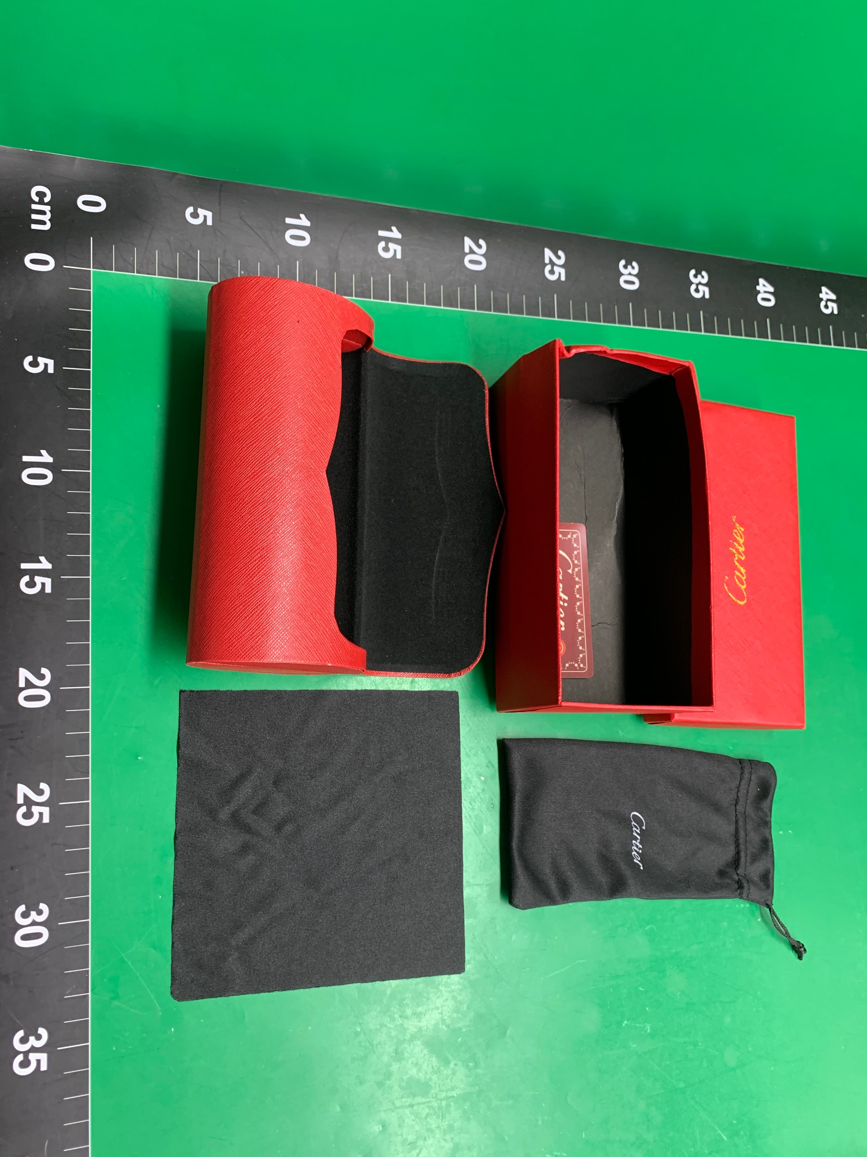 厂家直销品牌太阳镜墨镜盒套装原版小香眼镜盒ins高级感组便携 — miniatura QC 2