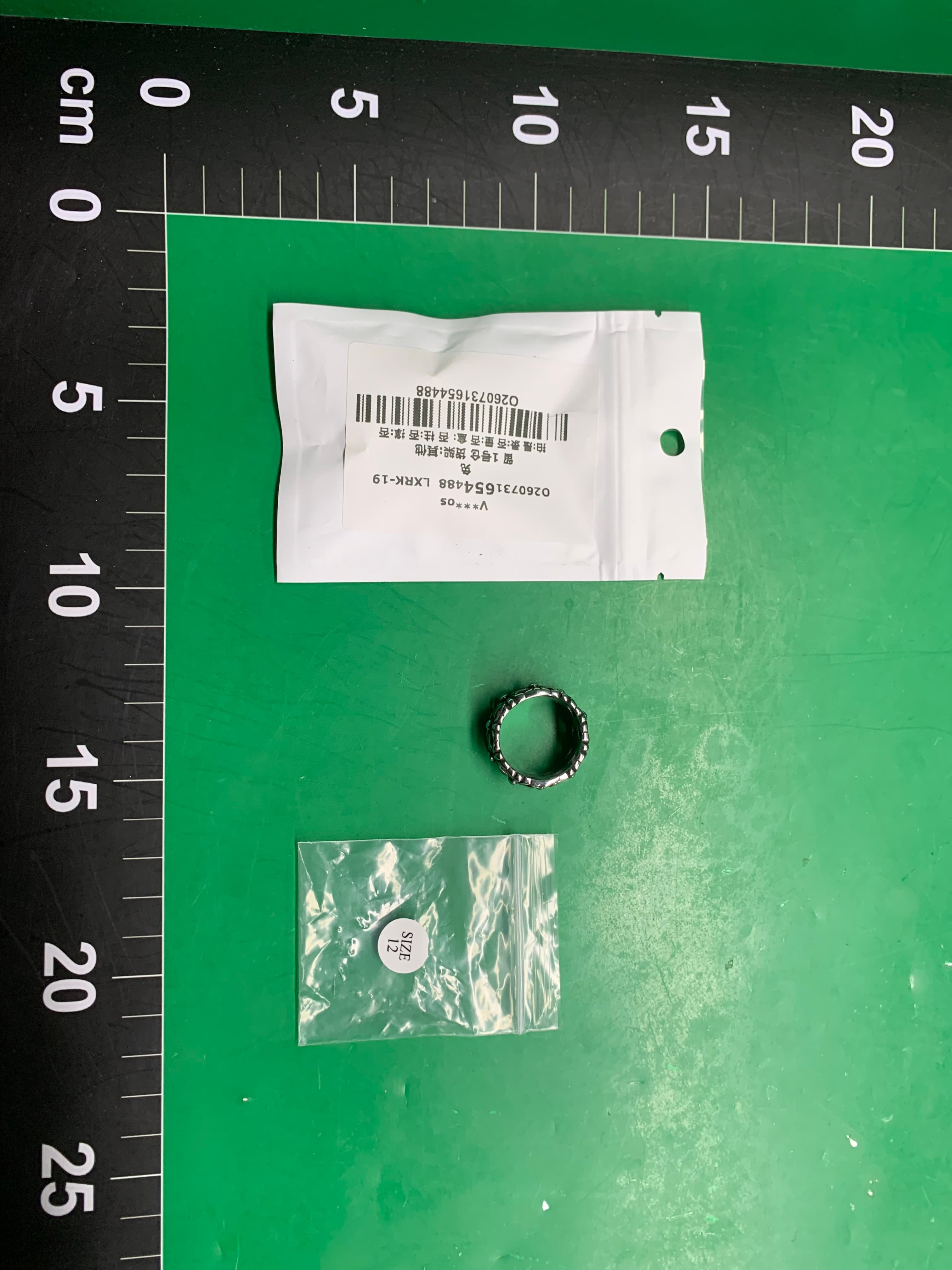 潮牌十字架戒指男高街小众设计嘻哈朋克指环轻奢钛钢不掉色尾戒女 — miniatura QC 2