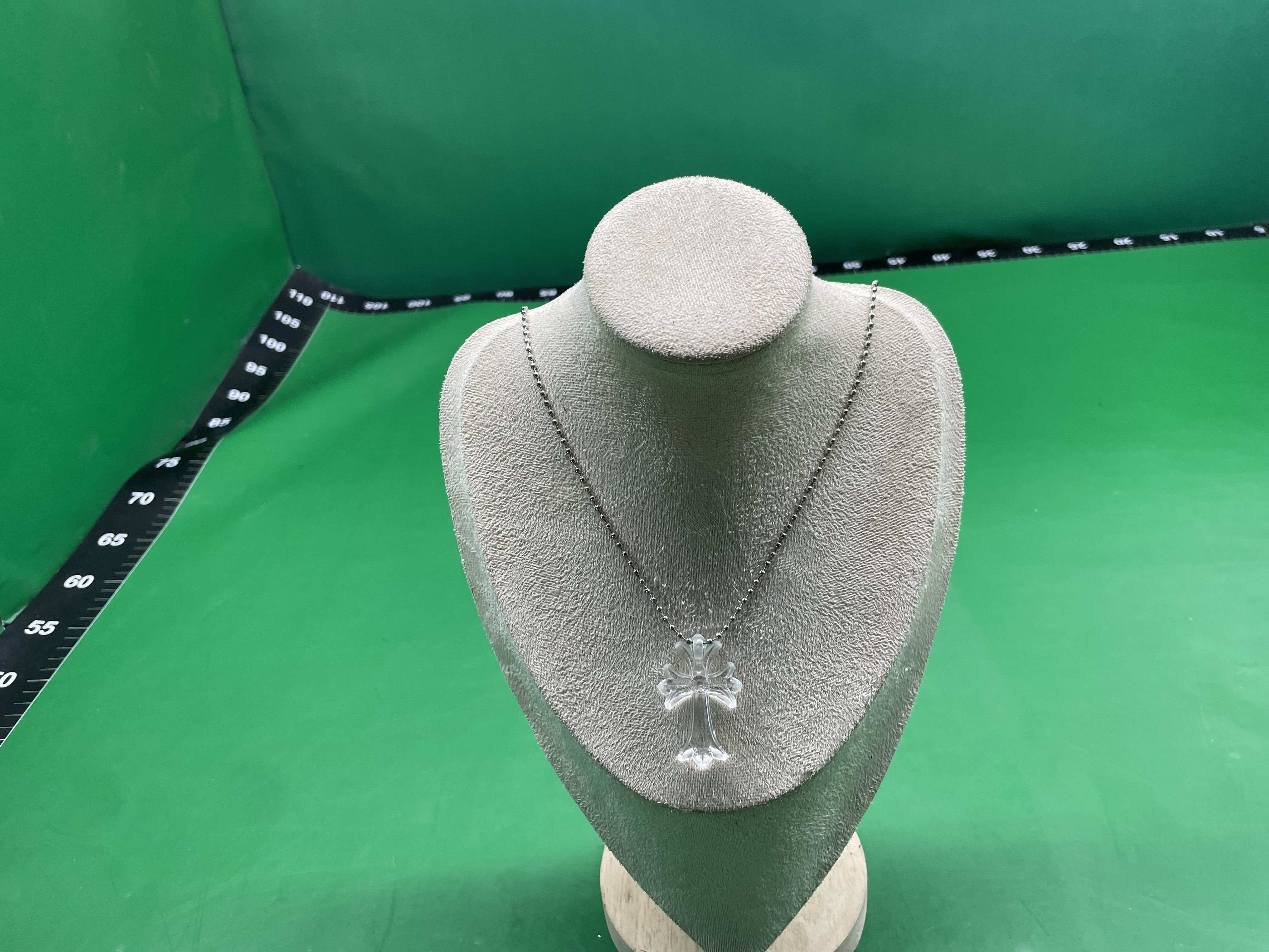 Trendy Joker Color Silicone Cross Necklace Vintage Men's and Women's Rubber Love Lock Sword Pendant Necklace — miniatura QC 3