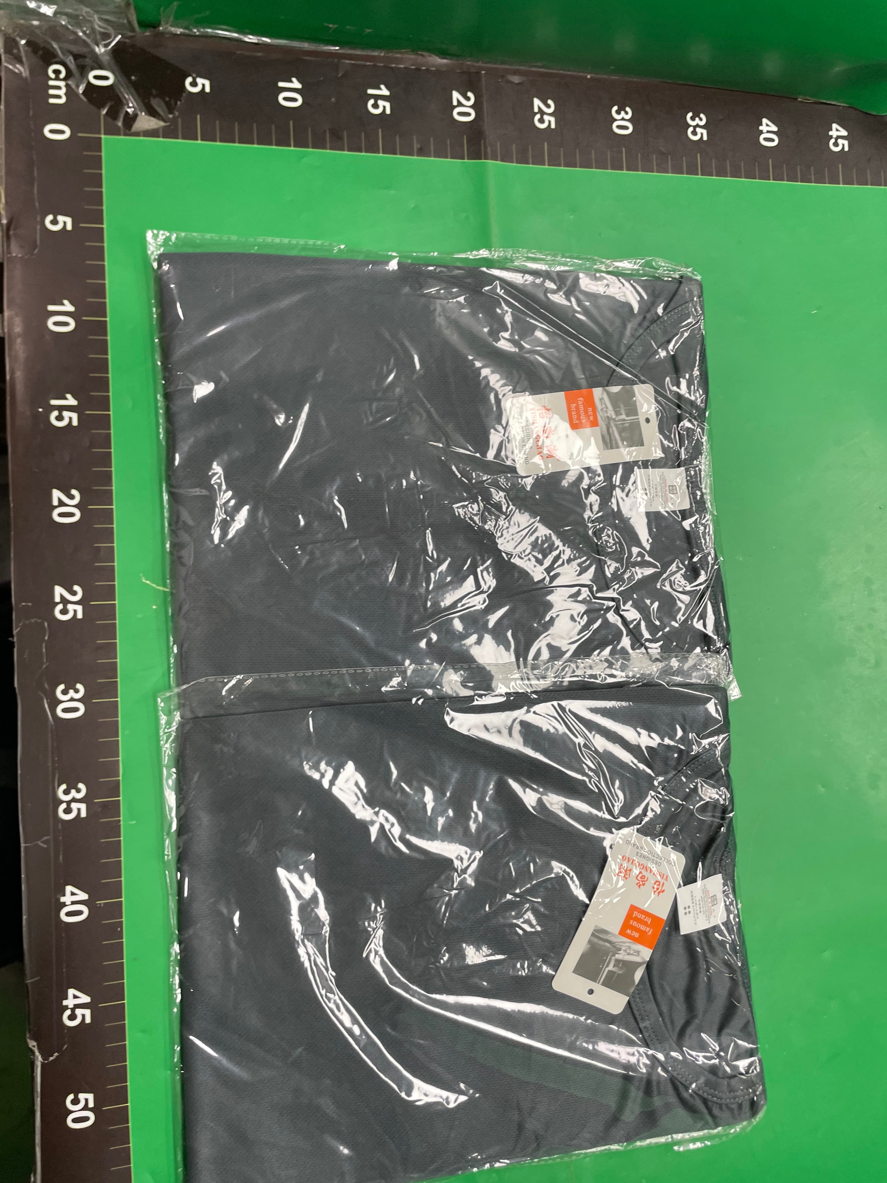 冰丝网眼短袖男士夏季纯色圆领上衣服速运动简约冰感T恤男日常 — miniatura QC 3
