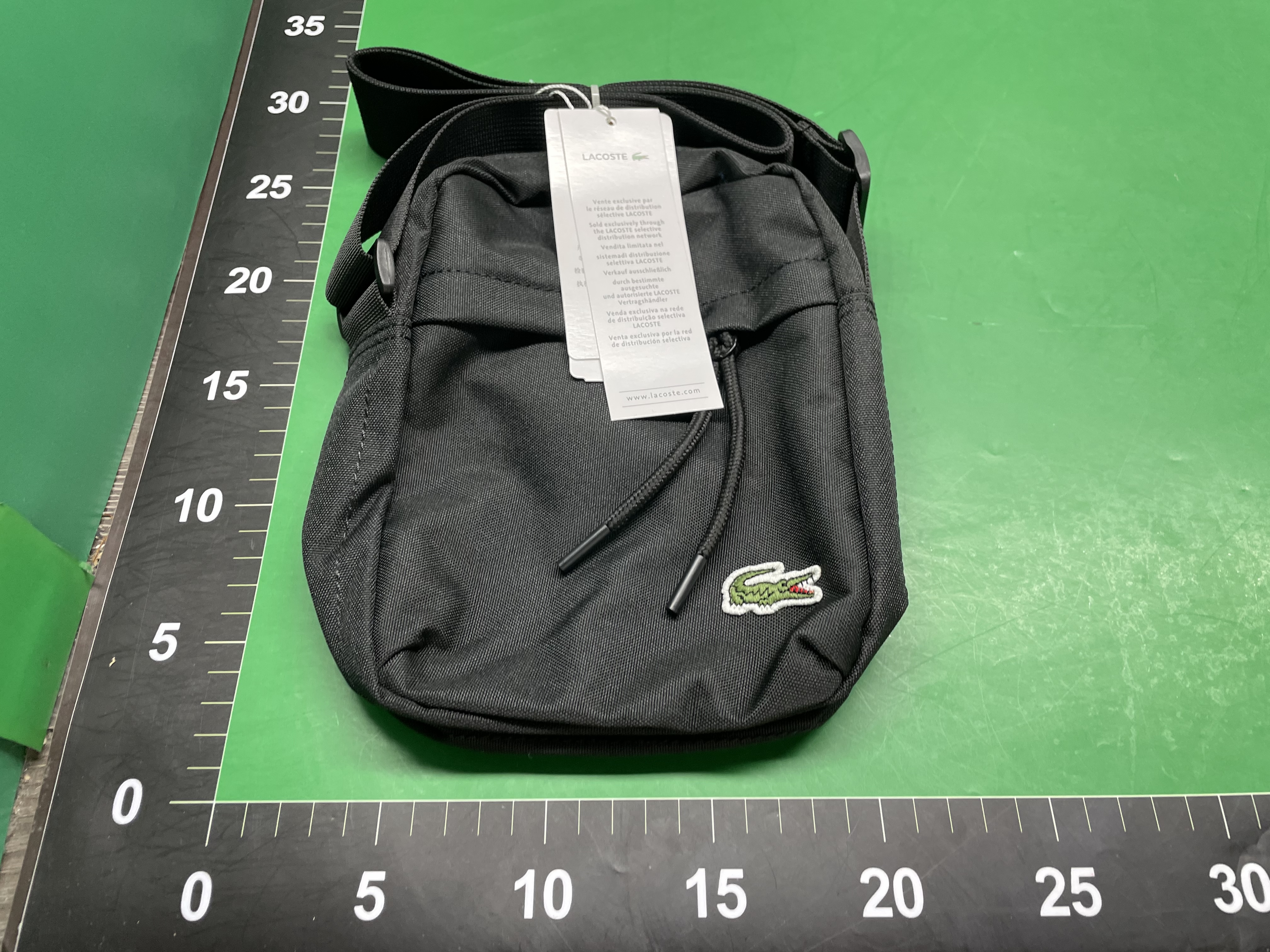 LA鳄牌经典款斜挎包刺绣标轻便单肩包防泼水面料12色可选 — miniatura QC 4