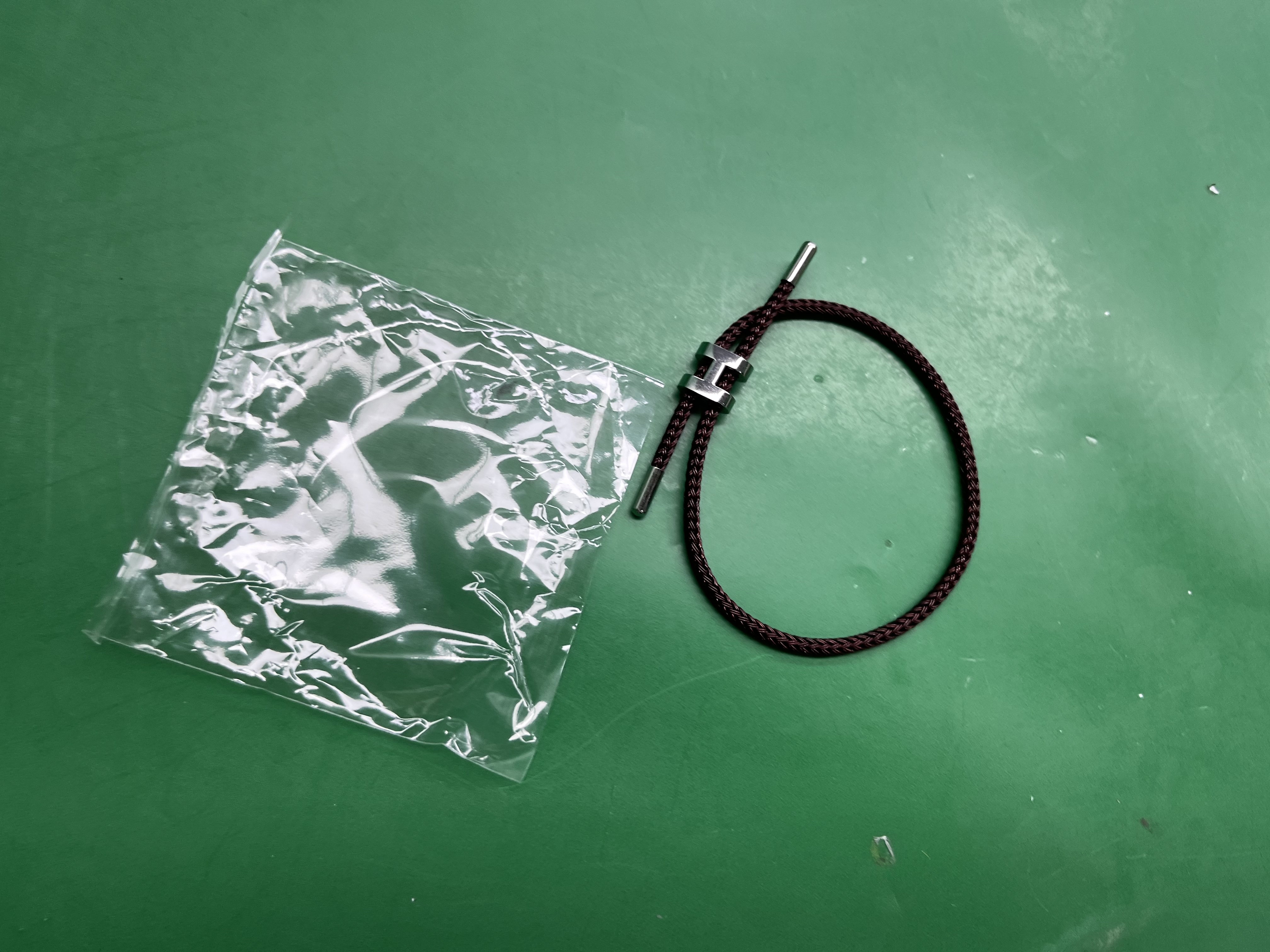 不锈钢钢丝绳手链 可调节3D硬金配绳手链 钛钢防水手镯现货批发 — foto QC 1