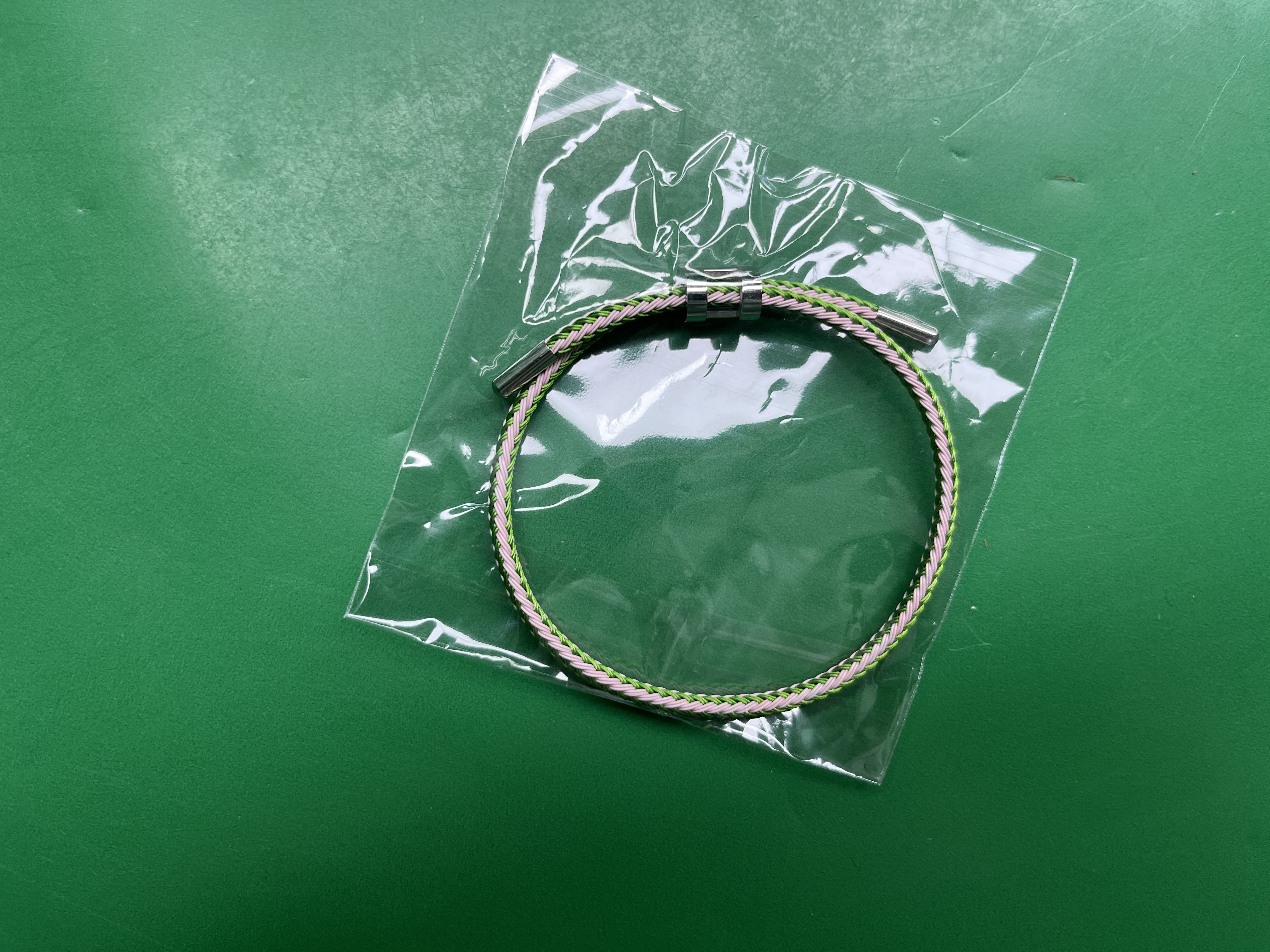 不锈钢钢丝绳手链 可调节3D硬金配绳手链 钛钢防水手镯现货批发 — foto QC 1