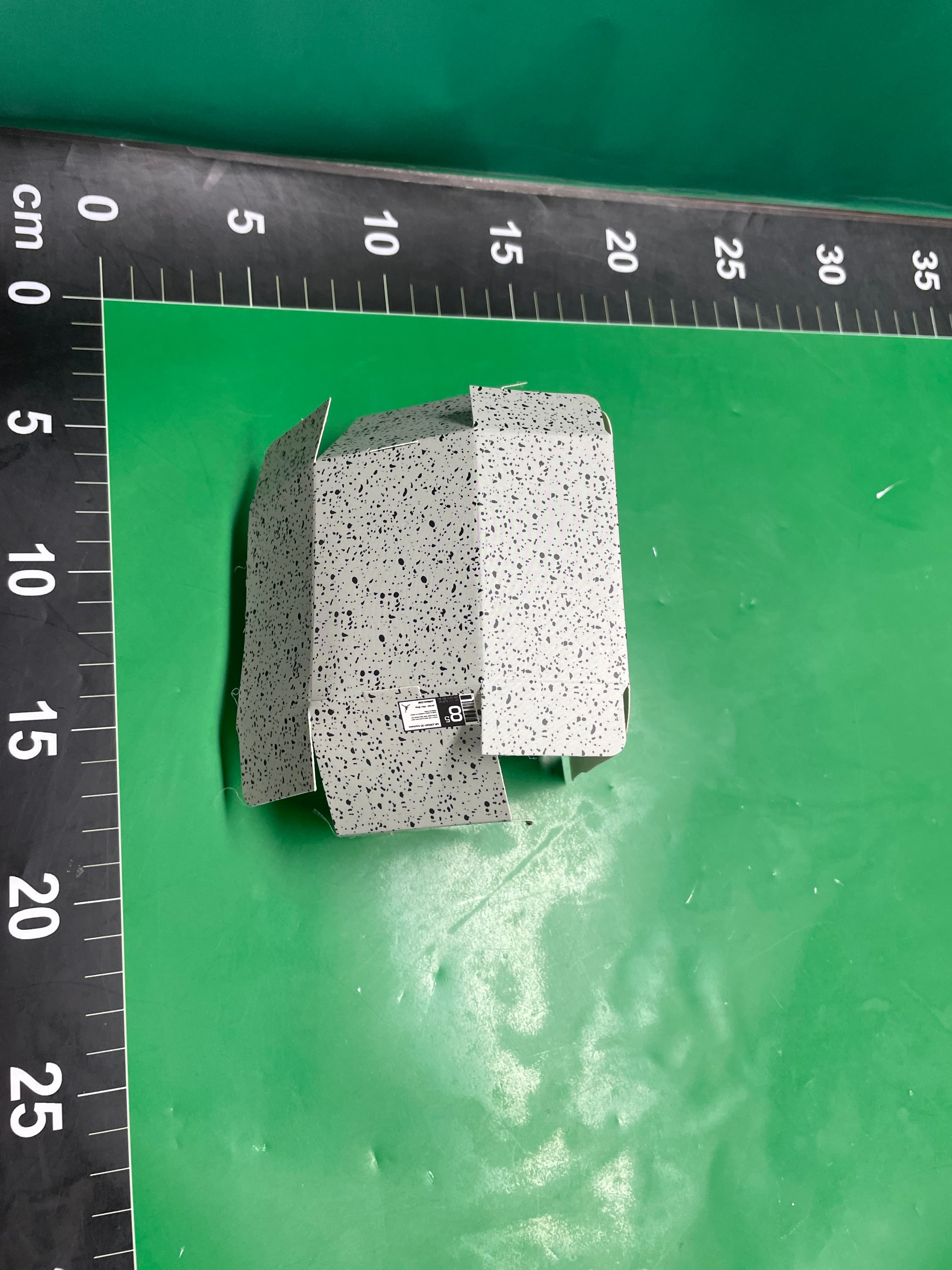 【含包装盒+内容物】球鞋钥匙圈 潮牌运动鞋品牌钥匙扣夾娃娃機 — miniatura QC 2
