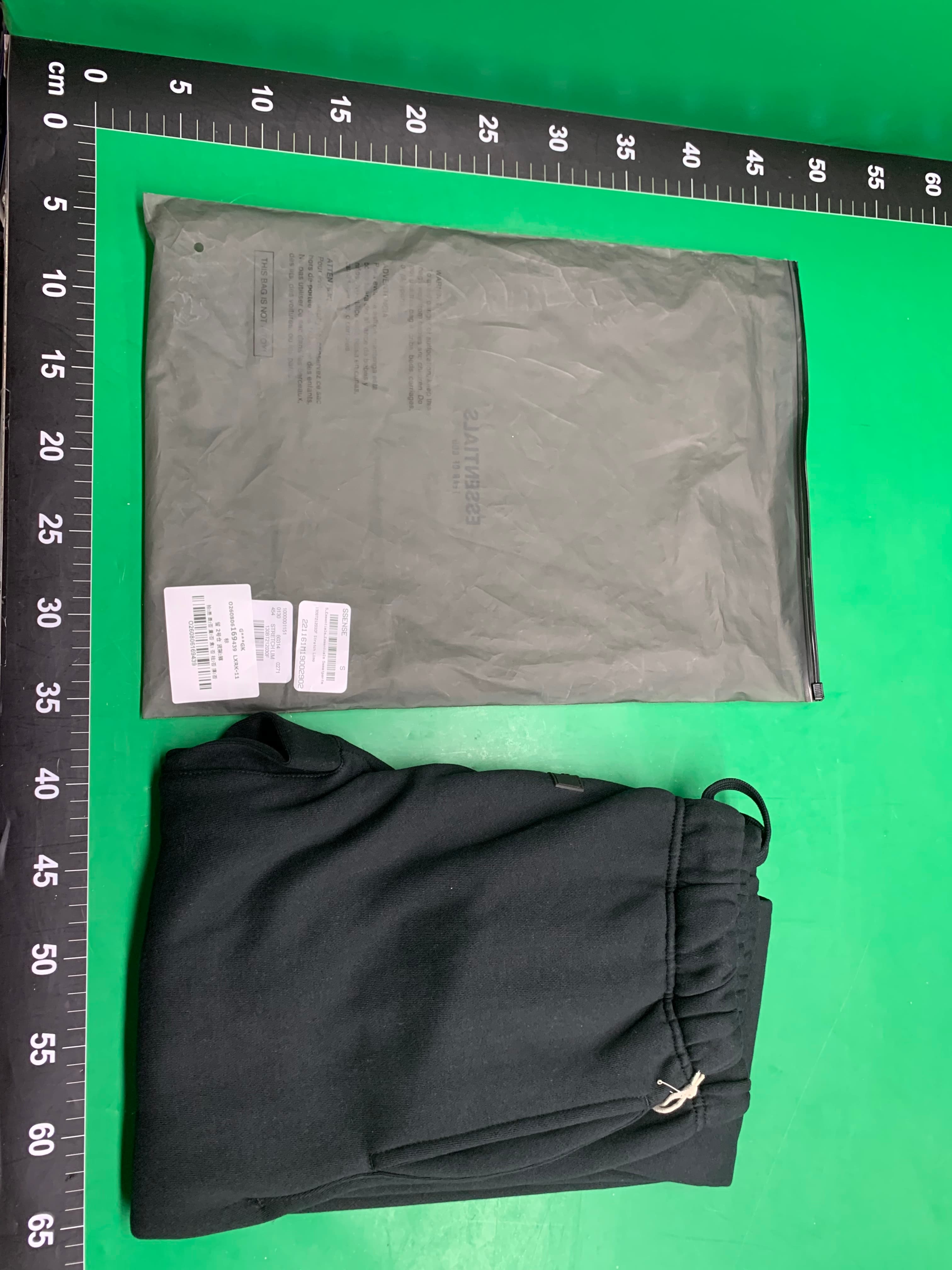 SS22-Essentials小标植绒印花Sweatpants 束脚长裤舒适舒适穿搭时 — miniatura QC 3
