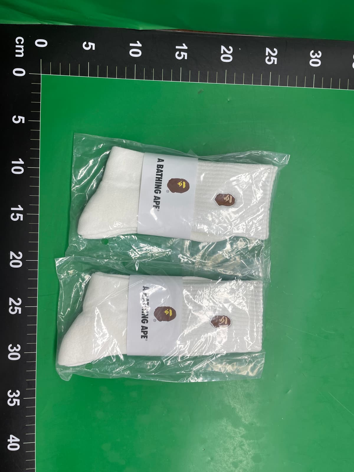 Bape猿人头刺绣日系中筒袜高筒袜男女运动袜加厚保暖休闲潮袜 — miniatura QC 6