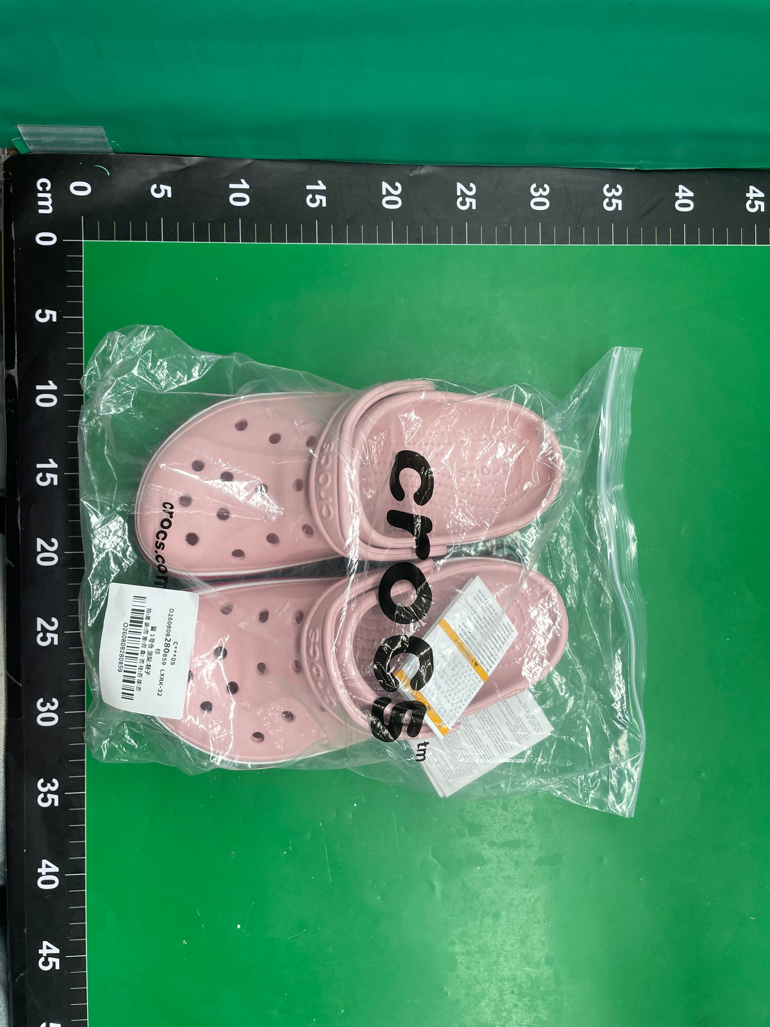 CROSS洞洞鞋大贝雅经典款情侣外穿夏季包头凉拖鞋男女沙滩鞋批发 — miniatura QC 3