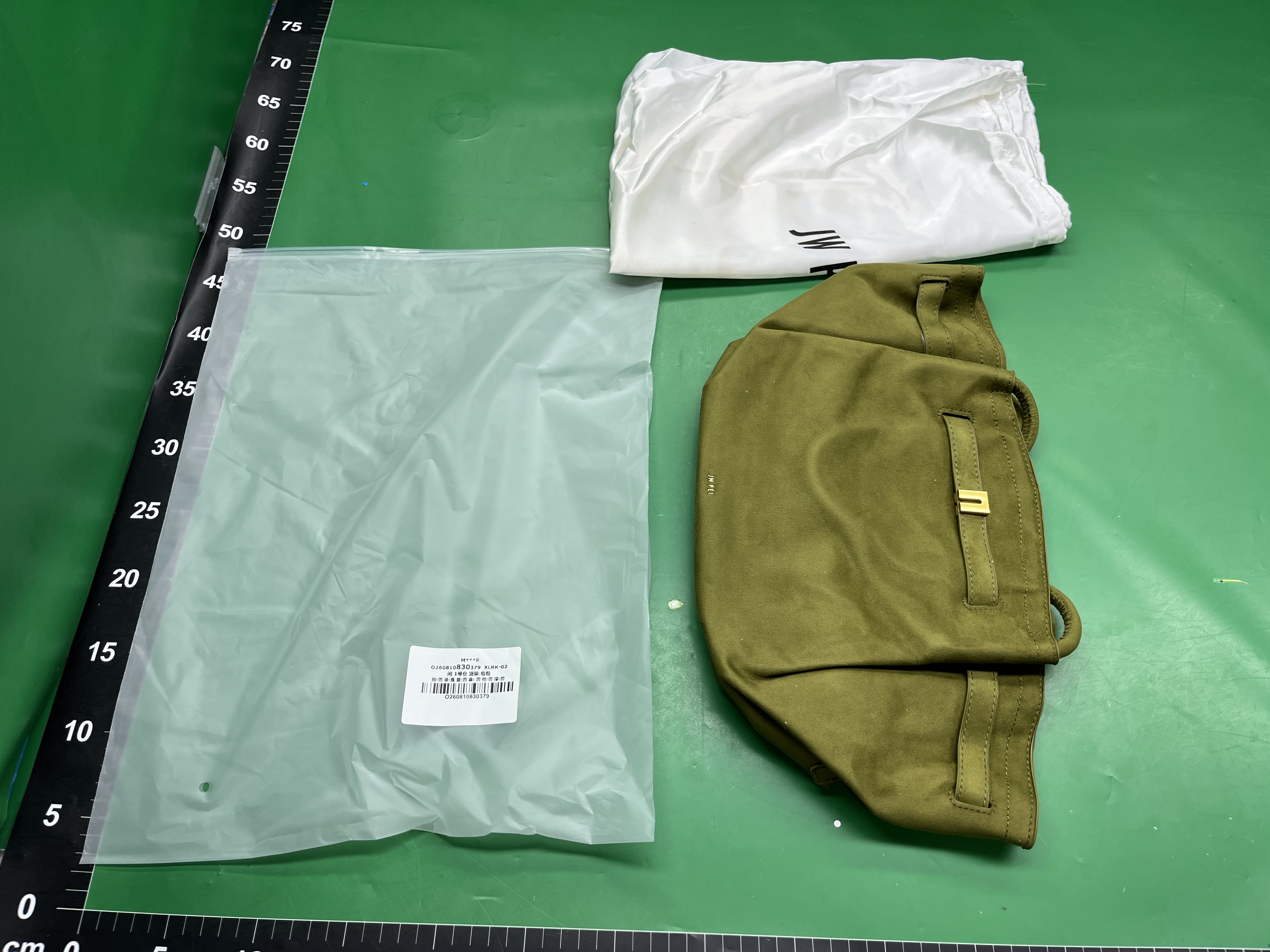 跨境爆款JW PEI饺子包2025新款Hana秋冬麂皮通勤包单肩斜挎腋下包 — miniatura QC 3