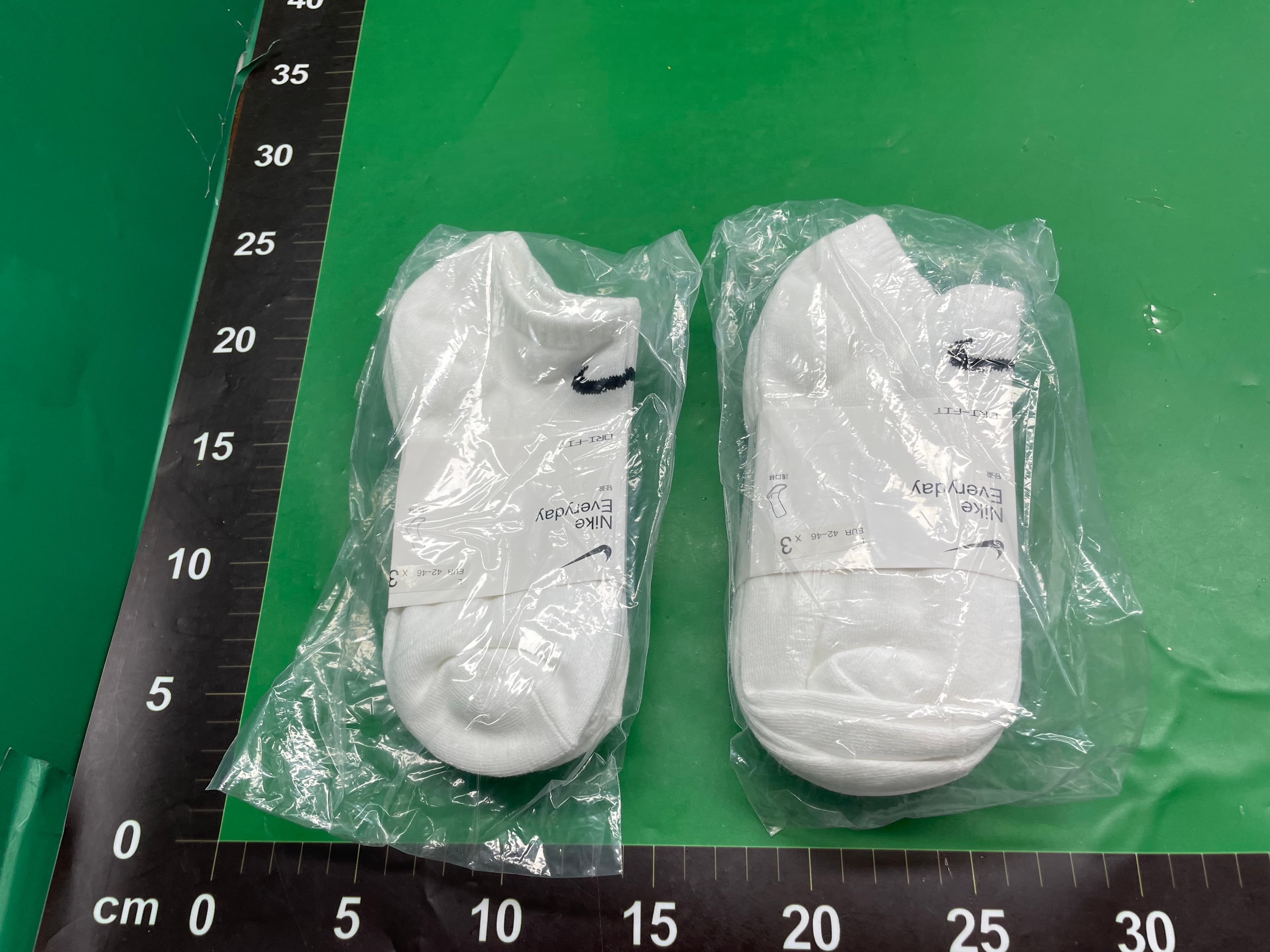 批发红卡苏万耐剋斯特袜子黑白短中长筒毛巾底跑步运动袜子男士棉 — miniatura QC 2