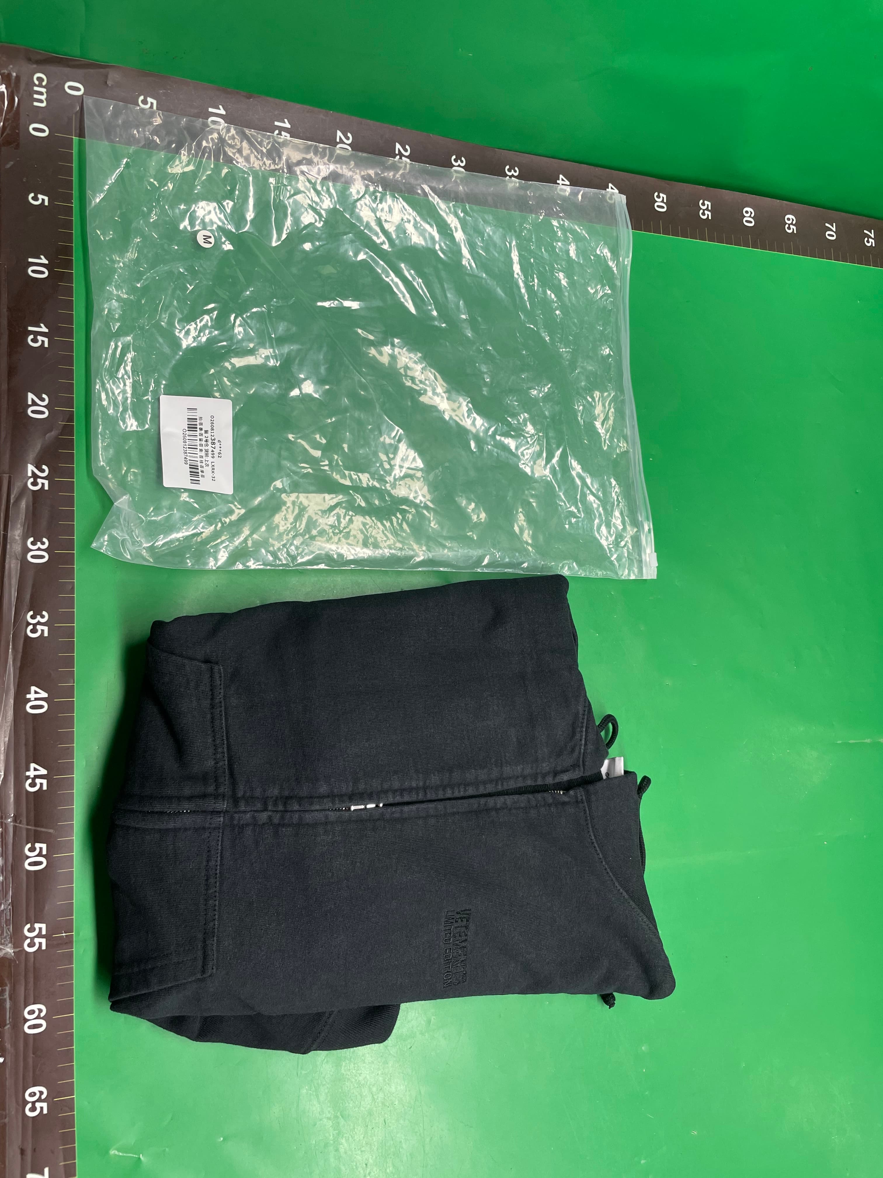 MVT Small fit tts zip  hoodie — foto QC 1