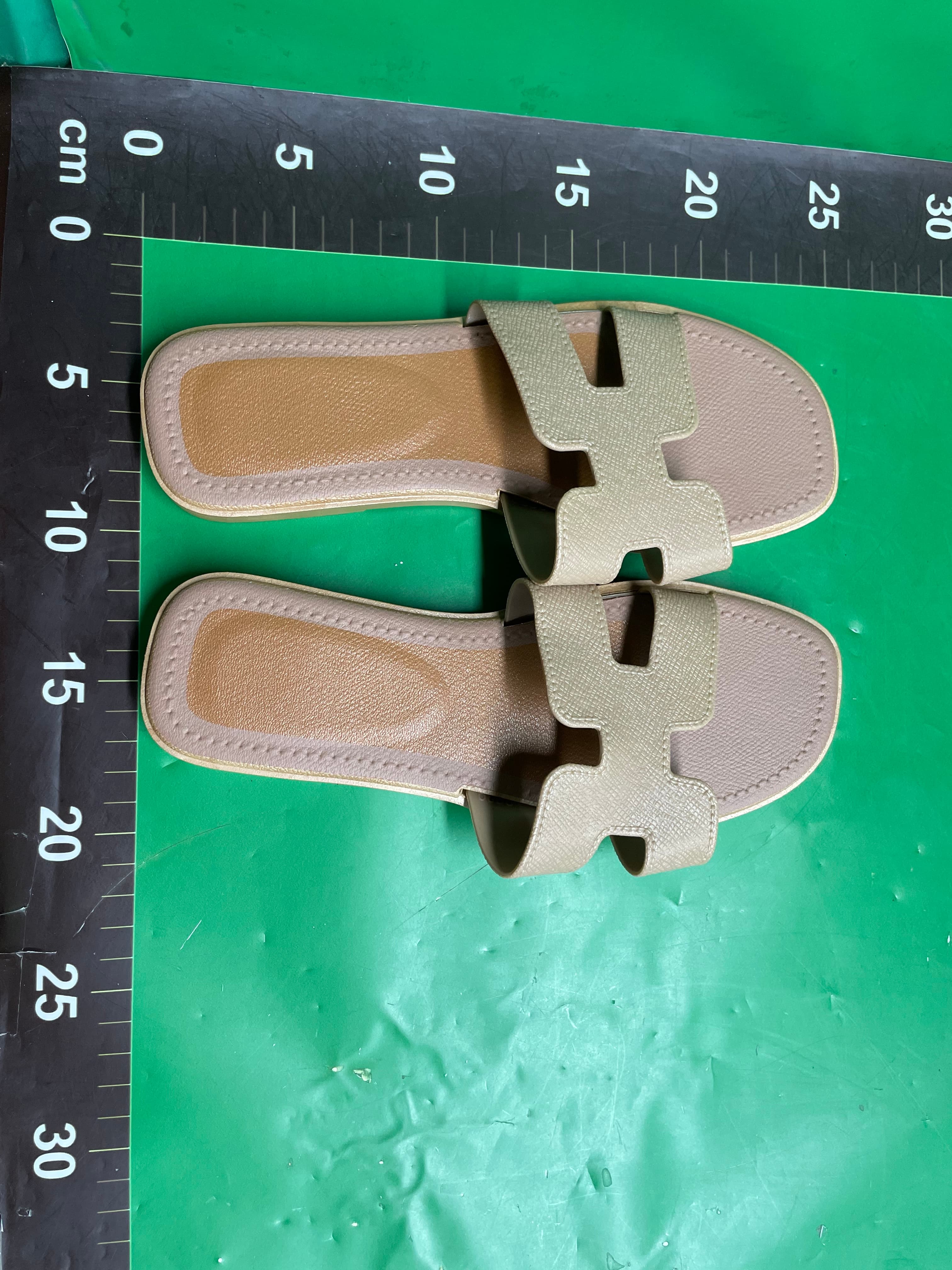 拖鞋女夏季外穿韩版学生室内居家百搭时尚H带一字拖平底网红凉拖 — foto QC 1