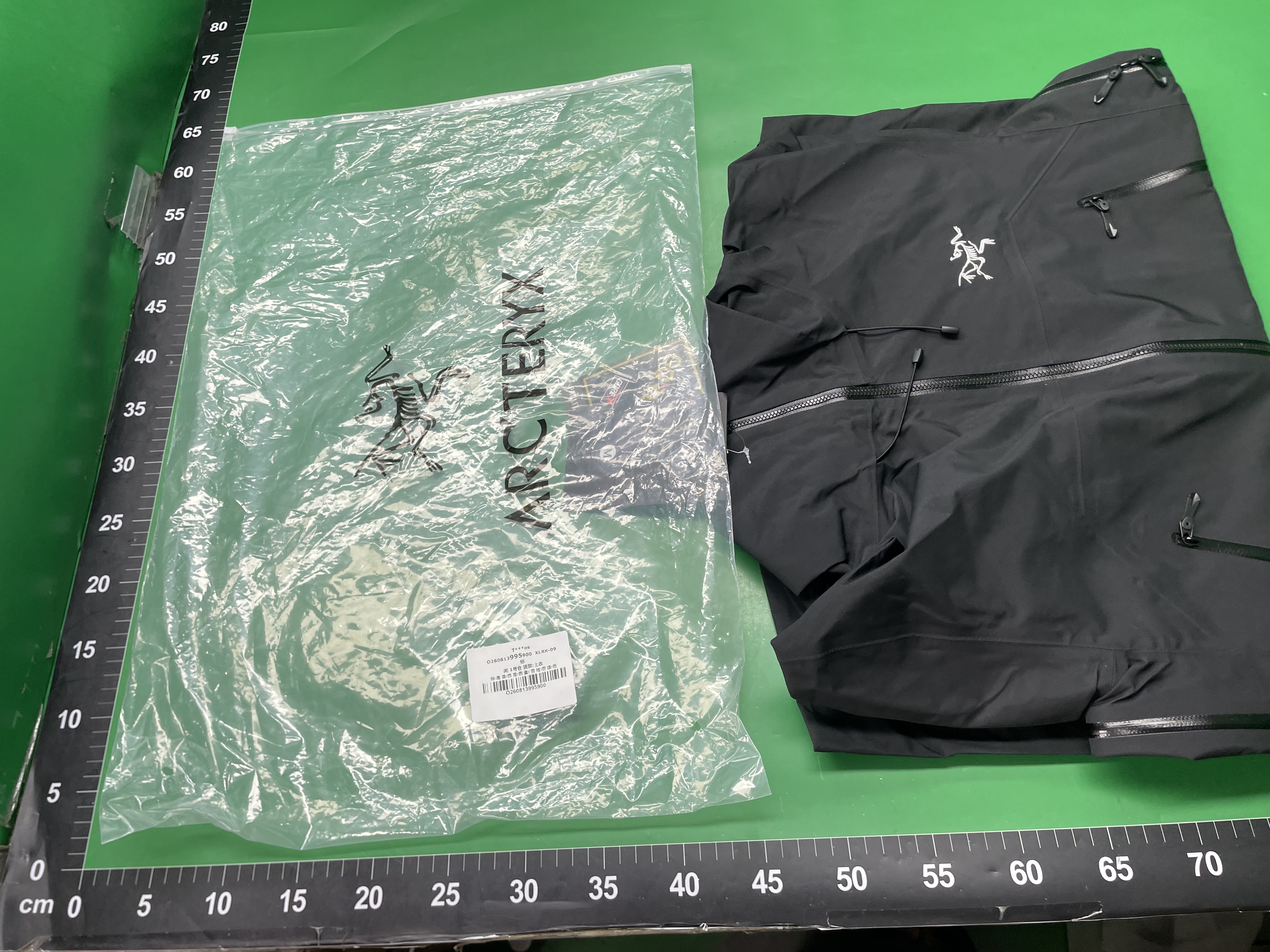 台州鸟家轻量级BETA SL新款防风短袖防水潮牌硬壳冲锋衣LOGO — miniatura QC 3