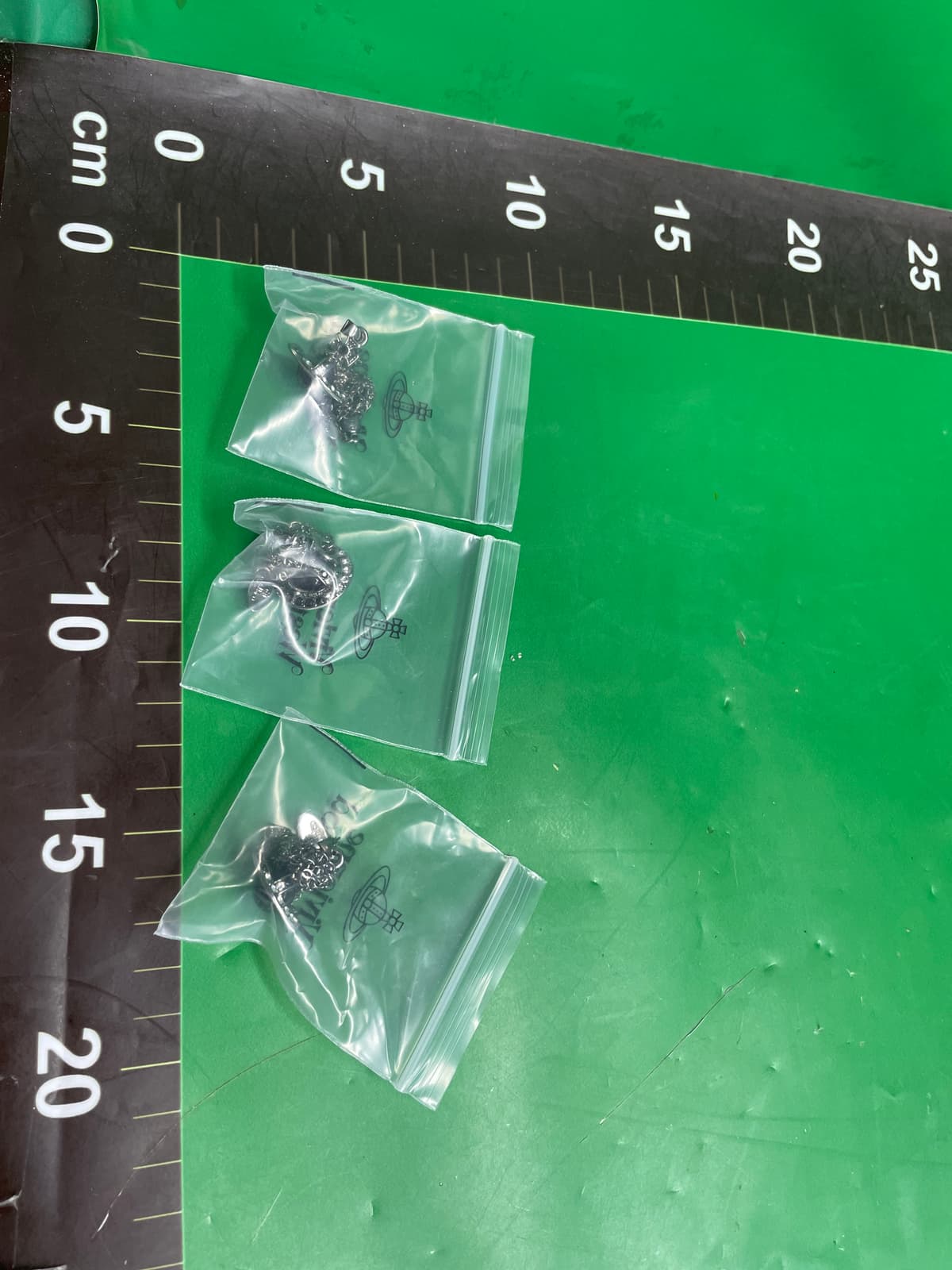 高级超闪土星渐变满钻精致锁骨链立体orb中号项链轻奢高级感耳环 — miniatura QC 3