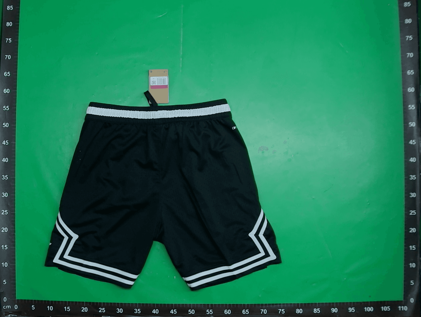 夏季运动短裤男美式篮球裤潮牌同款休闲跑步健身速干透气四分裤女 — foto QC 1