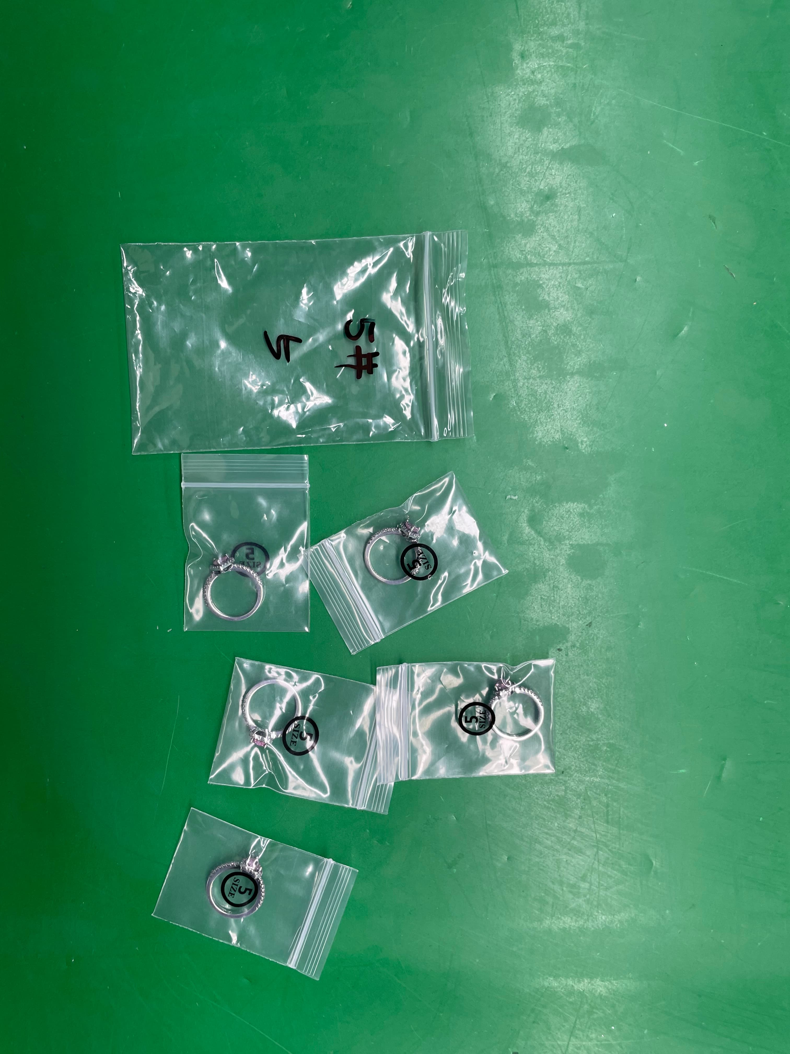 潘家新款白铜崇高的心典雅之心欢腾单石爱心戒指简约标志爱心轻奢 — miniatura QC 2