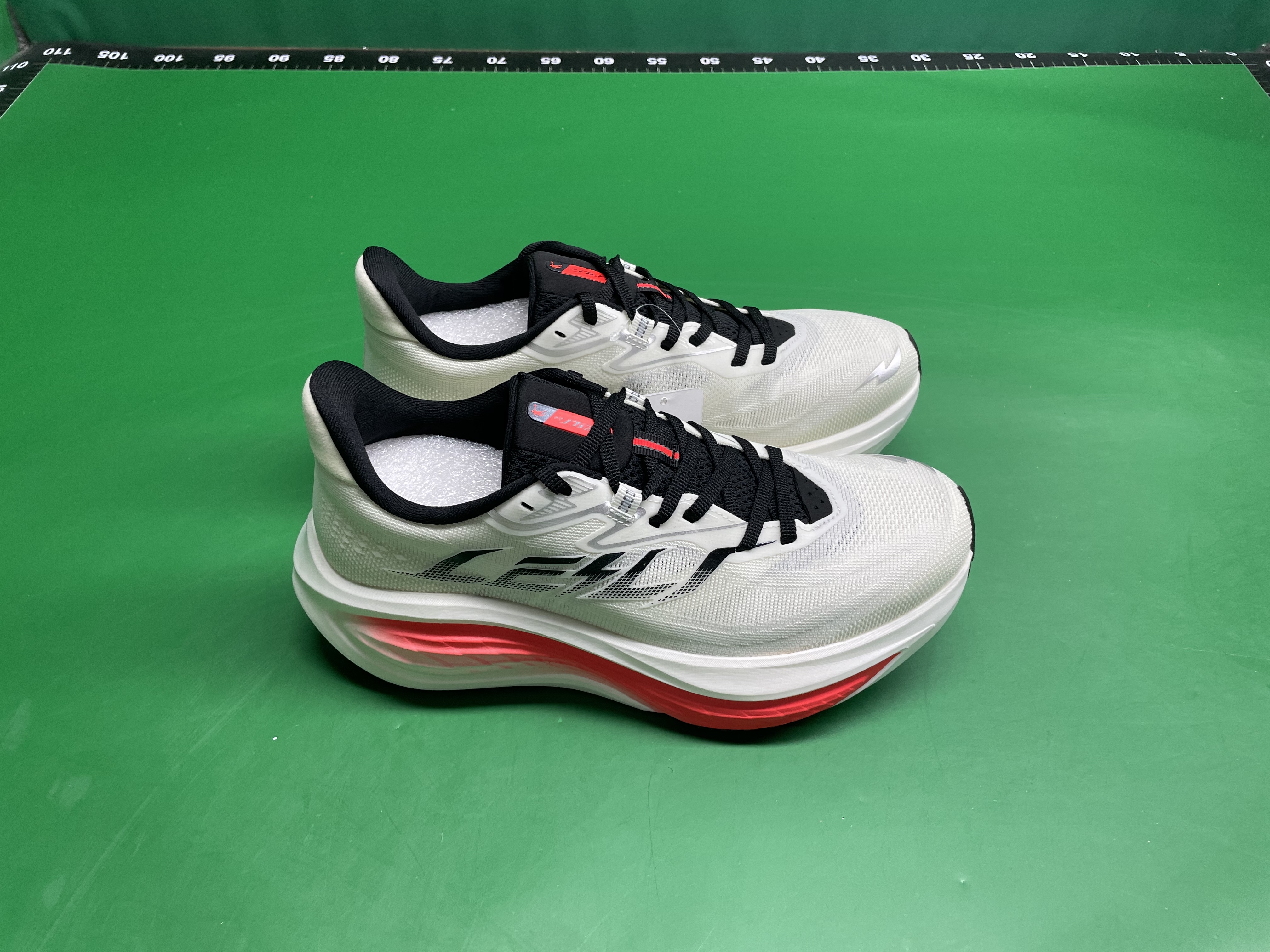Jordan Thunder 2丨Professional Thick-Soled Non-Board Training Running Shoes for Men, Shock-Absorbing, Rebounding, Breathable, Non-Slip Sports Shoes — miniatura QC 2