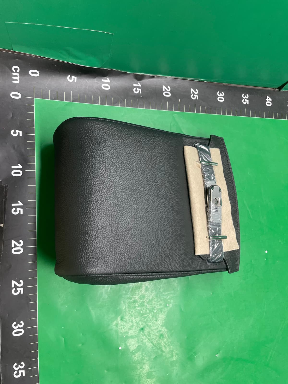 包包2025新款包包凯丽胸包头层牛皮真皮斜挎包男女通用中性情侣包 — miniatura QC 3