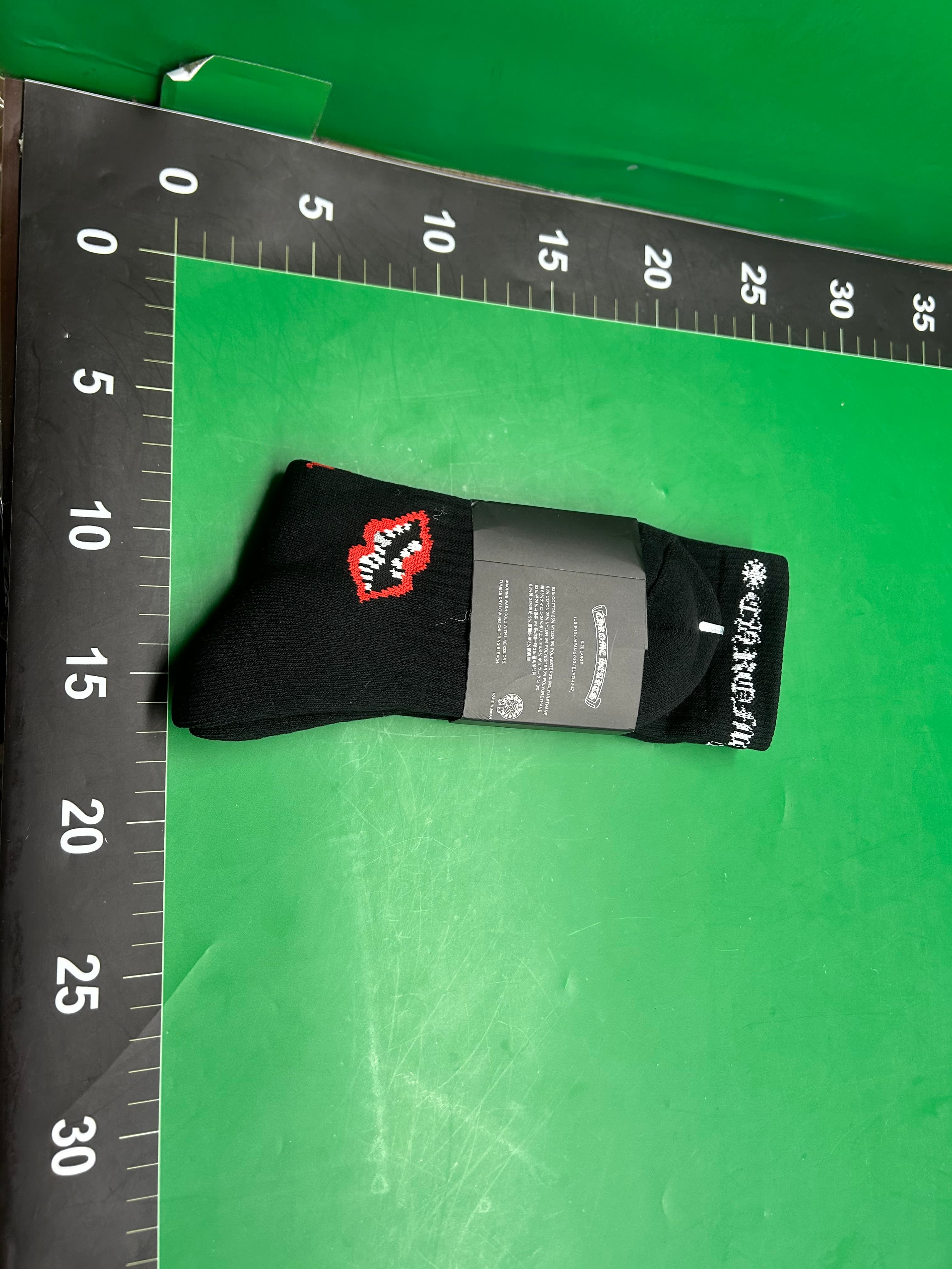 新品克罗爱心袜子CH涂鸦红唇毛巾底条纹字母刺绣标毛巾底瑞典潮袜 — foto QC 1