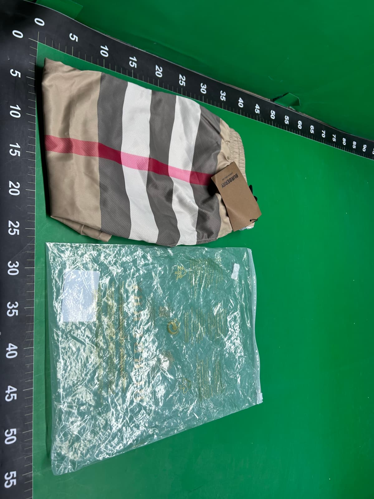 欧洲跨境外贸原版bur男士经典格子短裤夏季英伦风条纹格子沙滩裤 — foto QC 1