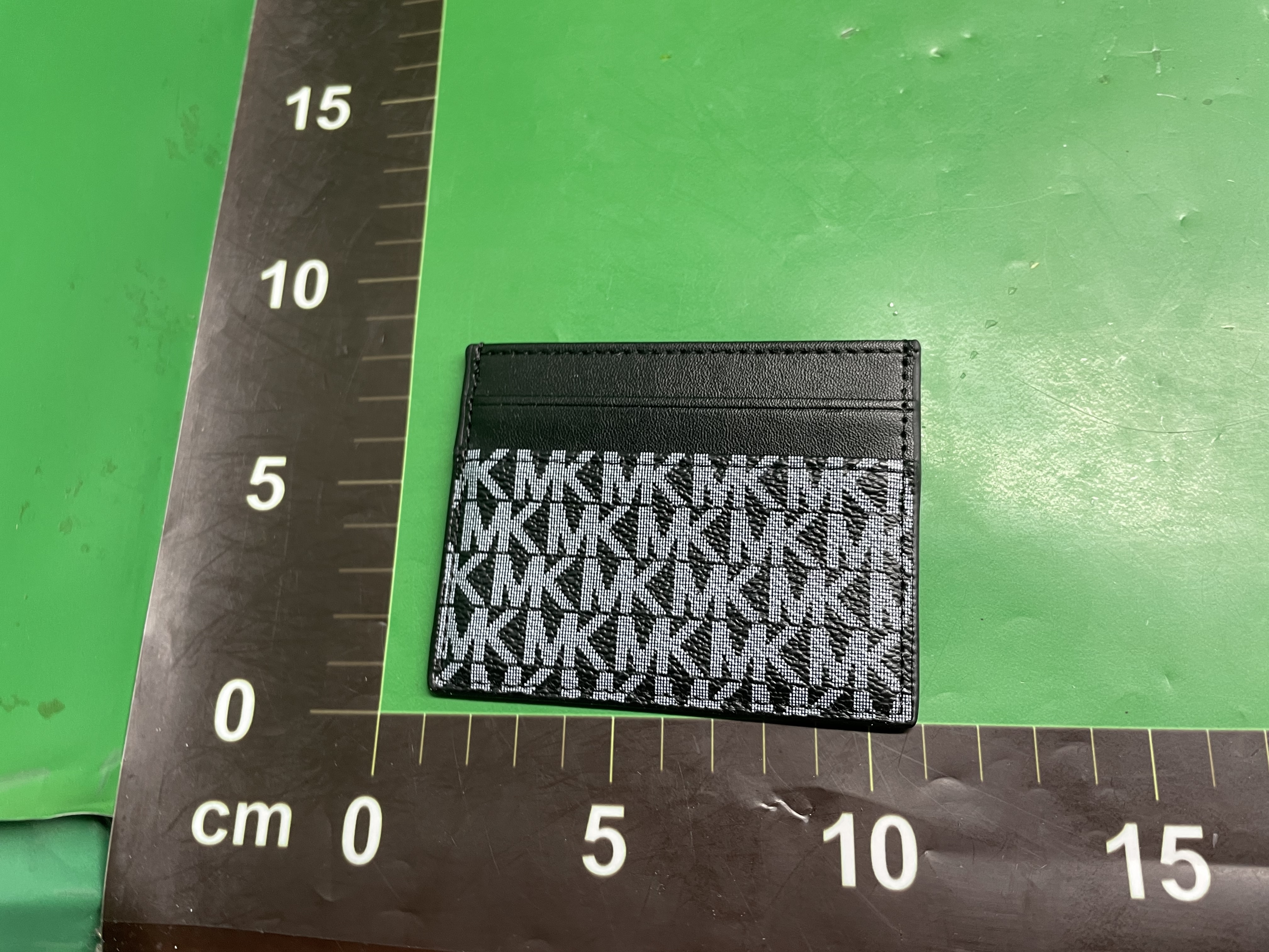 厂家直批卡包现货秒发m//k卡套潮牌大牌小香家D家F 家皮质外贸爆 — foto QC 1