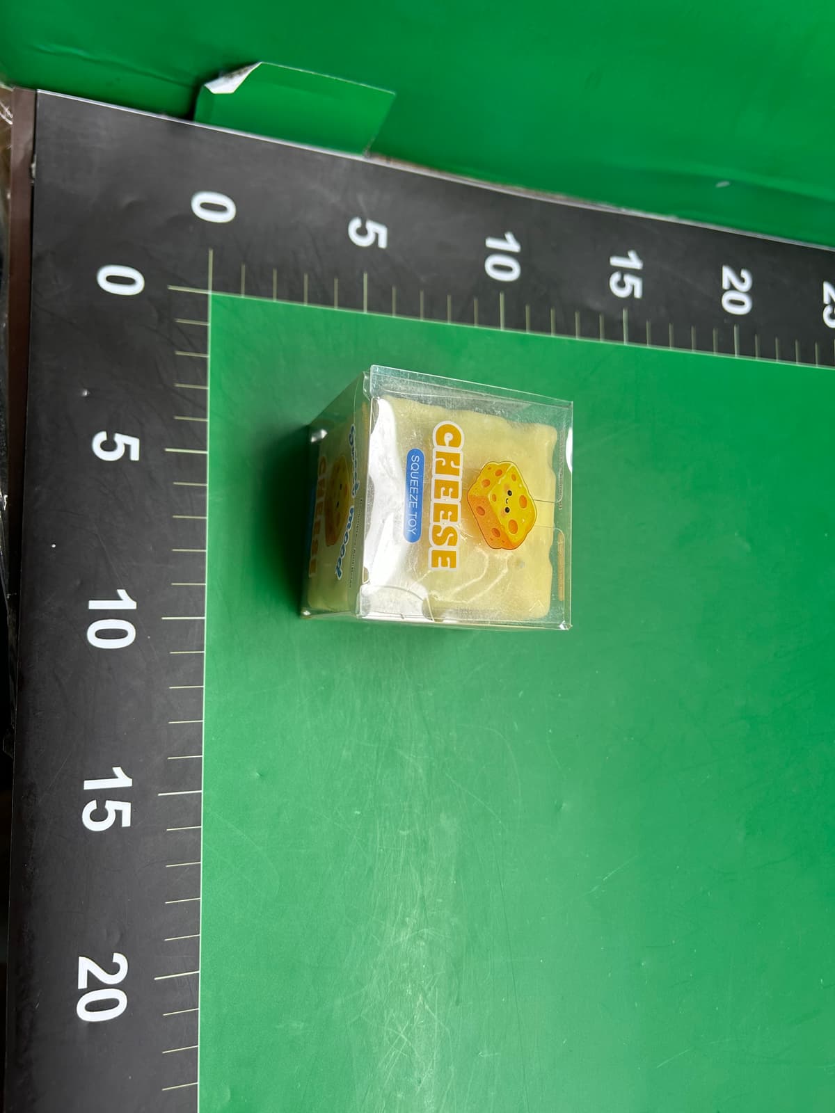 跨境TK亚马逊异形同款仿真肥皂球皮空皮空心球皮减压DIY软胶玩具 — miniatura QC 2