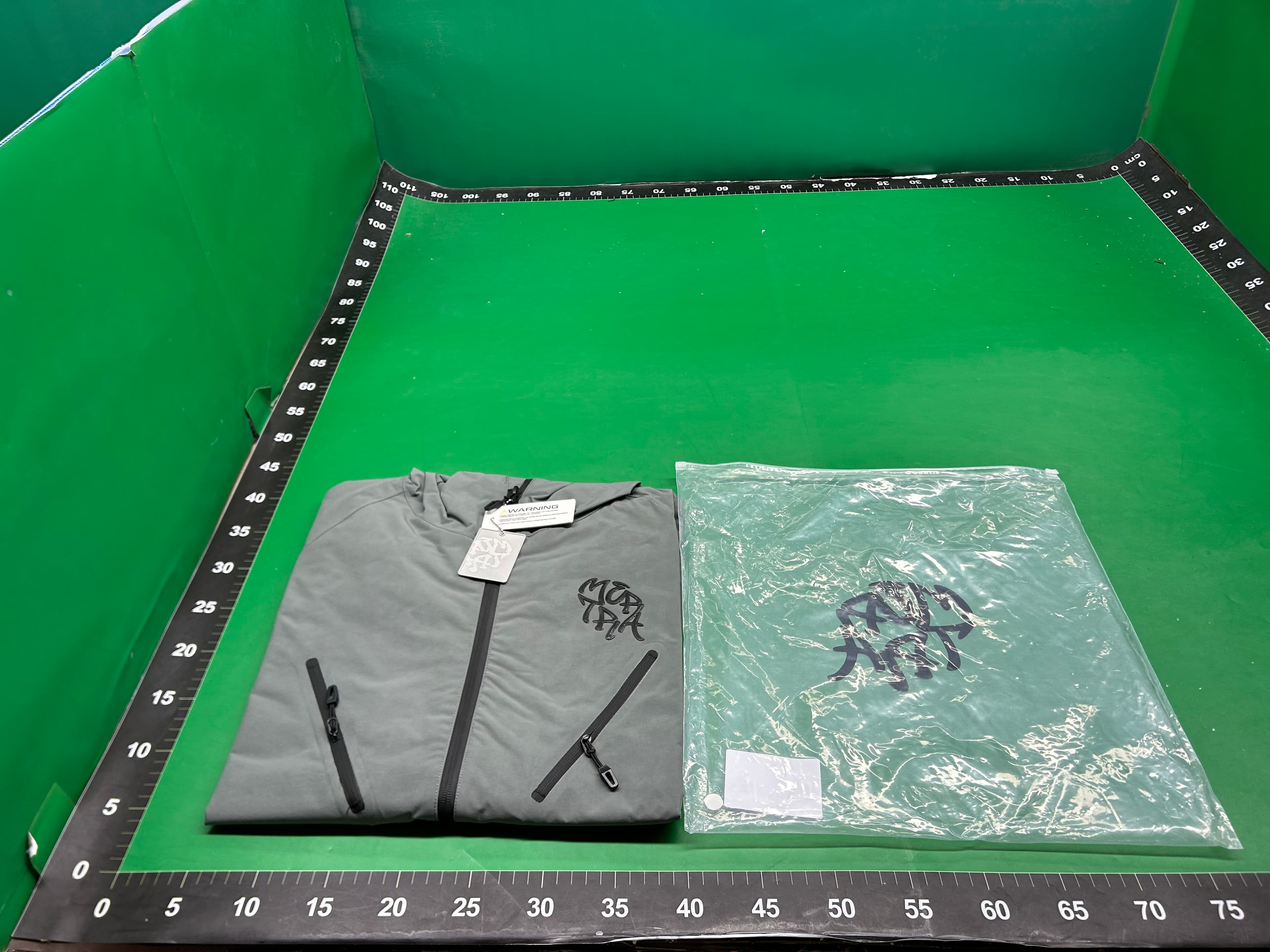 ME水溶硬壳夹克 — miniatura QC 4