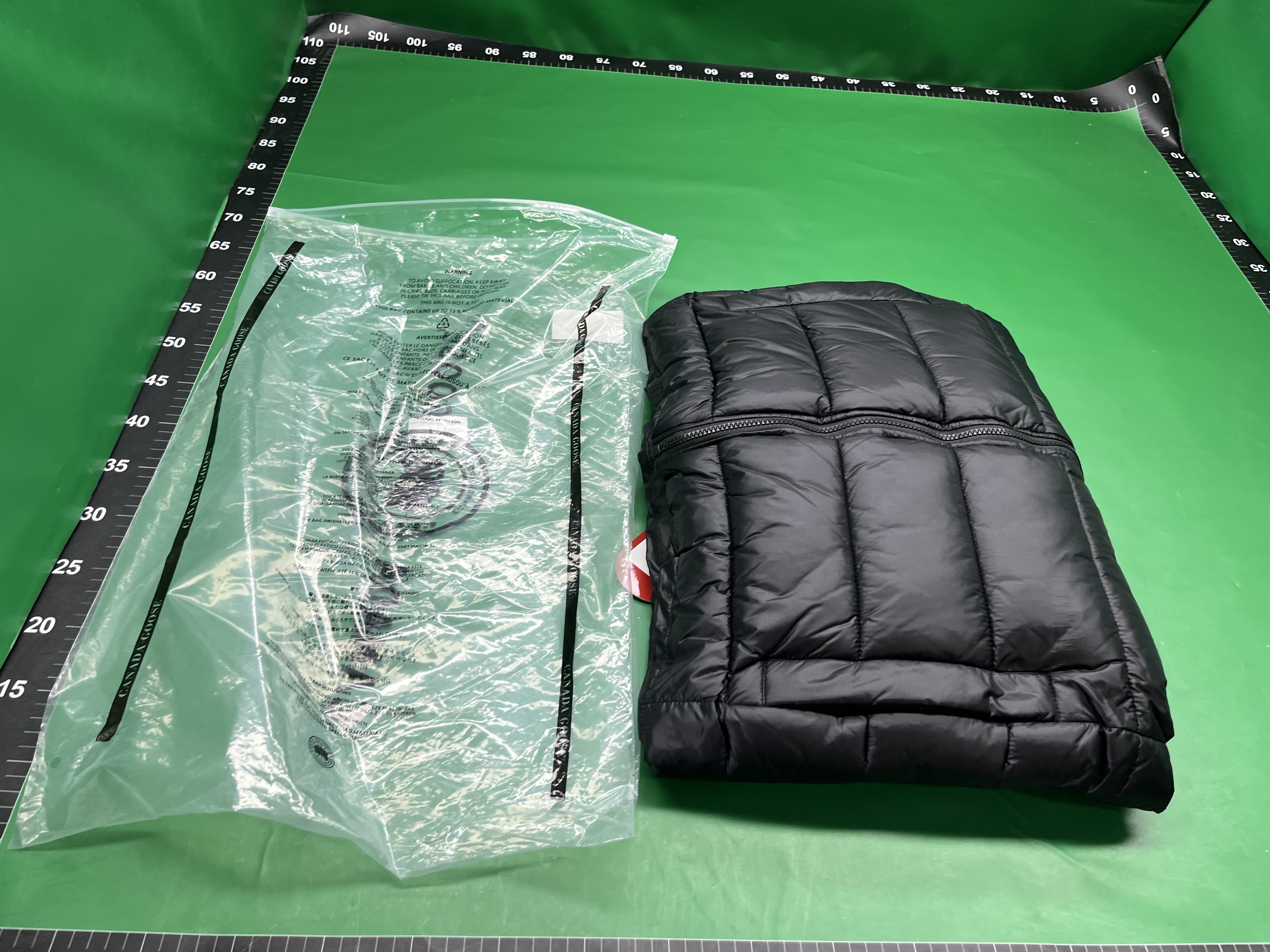 跨境供货大鹅马甲经典亮面棉服马甲面包服男女款舒适保暖防寒外套 — miniatura QC 5