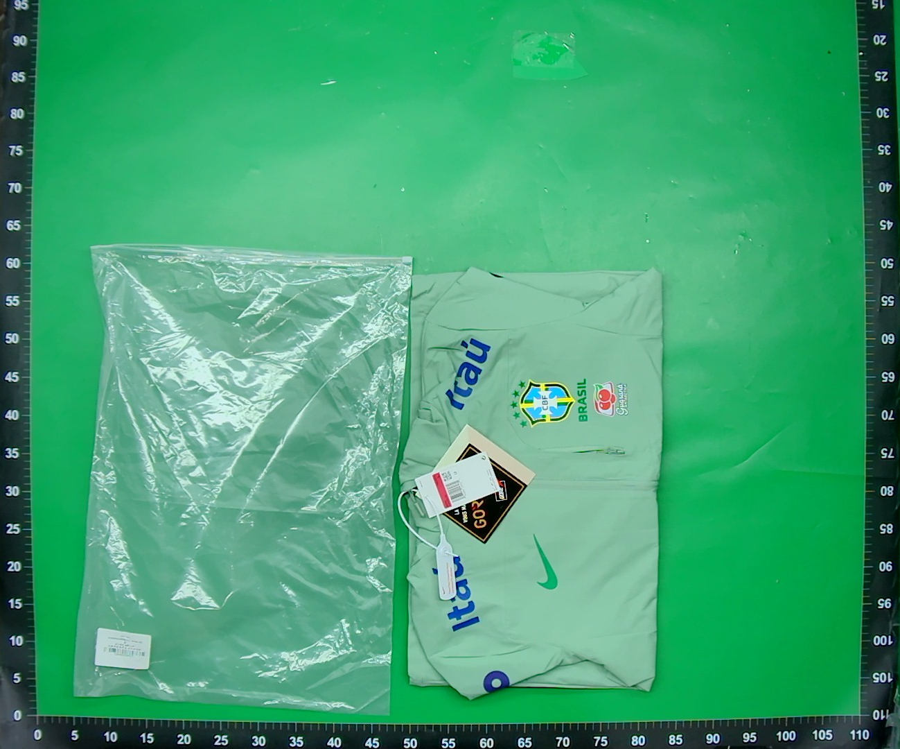 巴西LOGO足球冲锋衣棉服皇马巴萨切尔西男女风衣休闲薄款 — miniatura QC 6