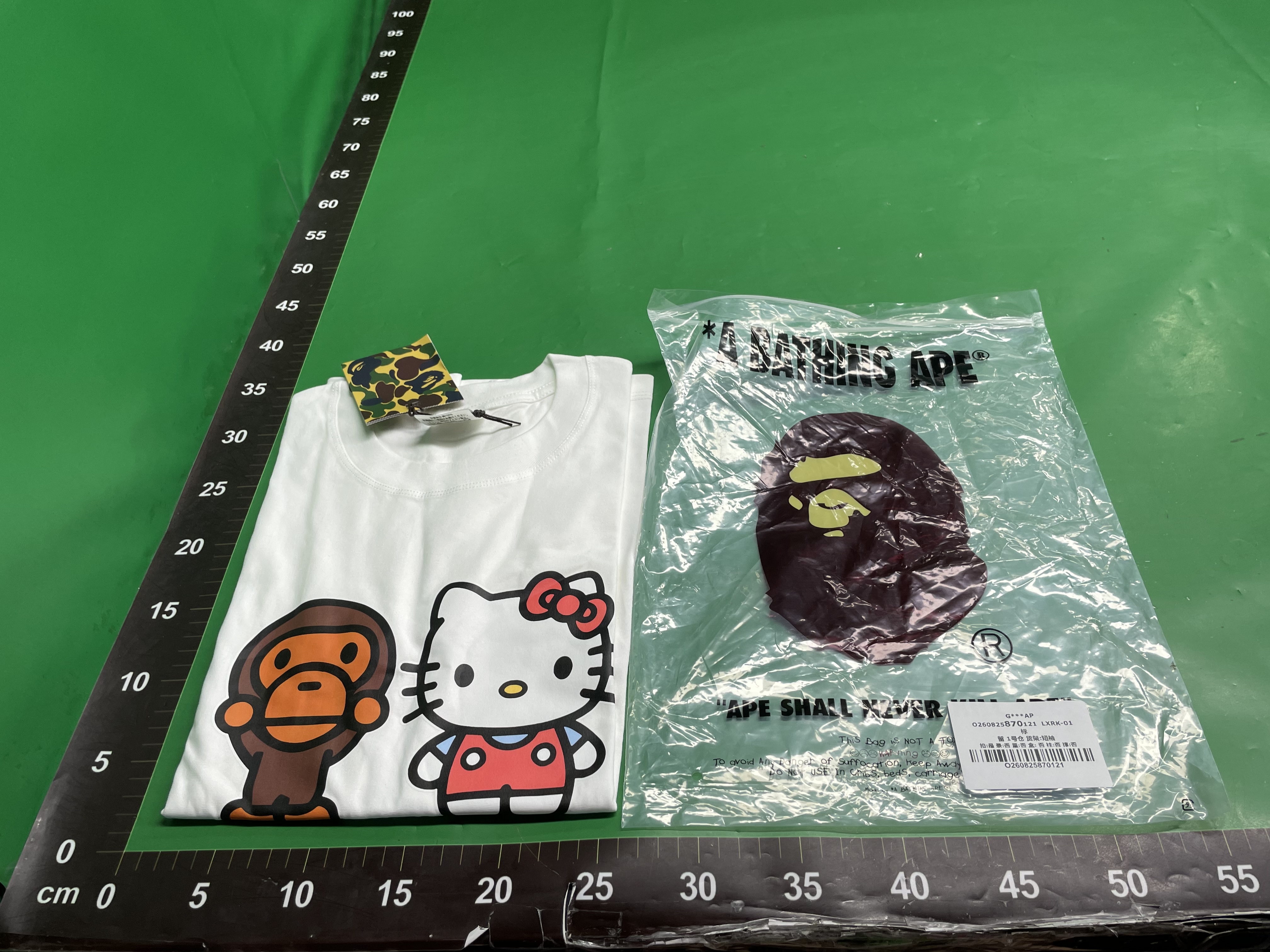 潮牌跨境批发供货外贸一件代发260g重磅BAPE猿人头鲨鱼短袖T恤21 — foto QC 1
