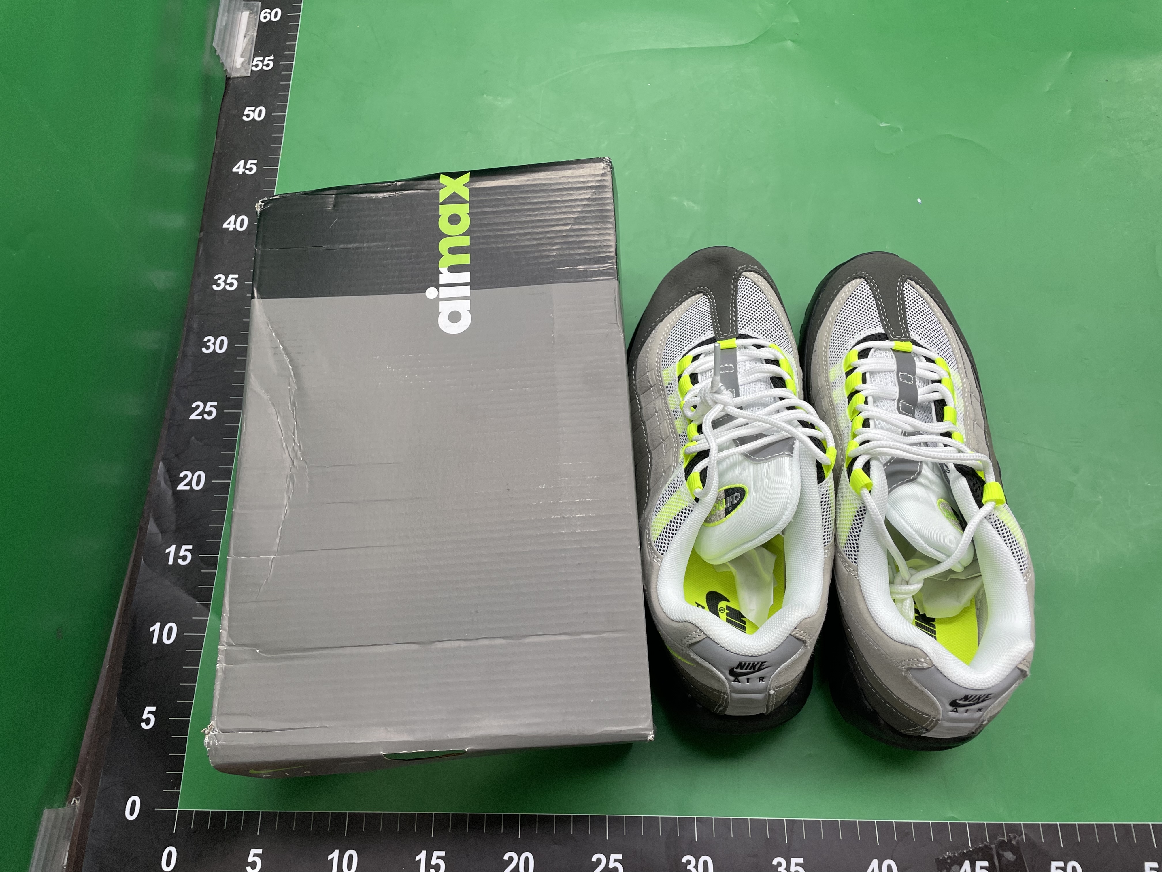 莆田max95男女鞋 经典款气垫鞋黑白联名3M反光情侣增高减震运动鞋 — miniatura QC 2