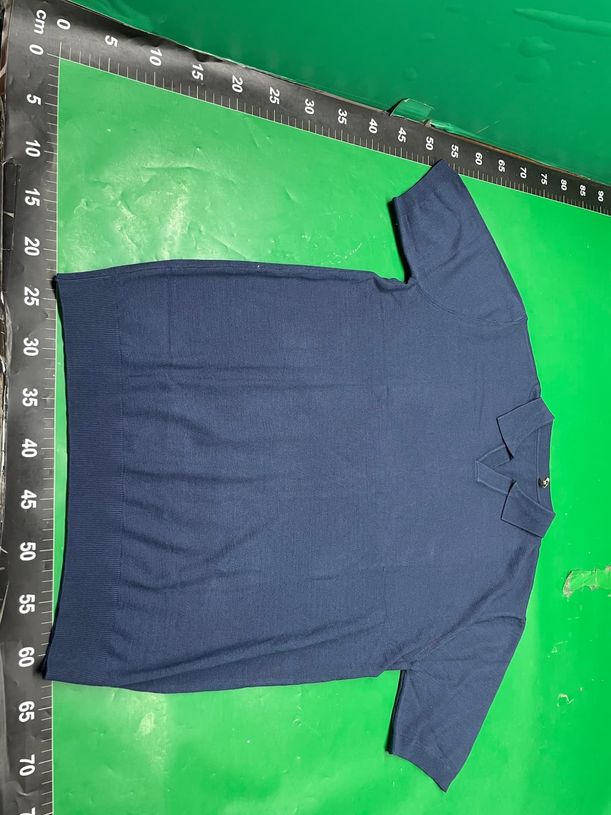 夏季针织翻领POLO衫男无扣v领纯色短袖男POLO衫商务休闲百搭上衣 — foto QC 1