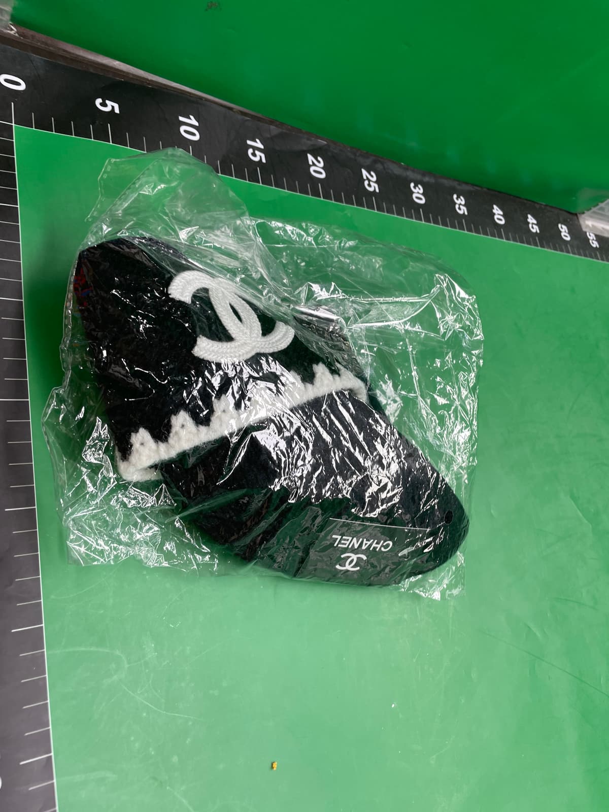 女秋冬针织帽保暖防风字母小香风户外百搭显脸瘦冷帽 — foto QC 1