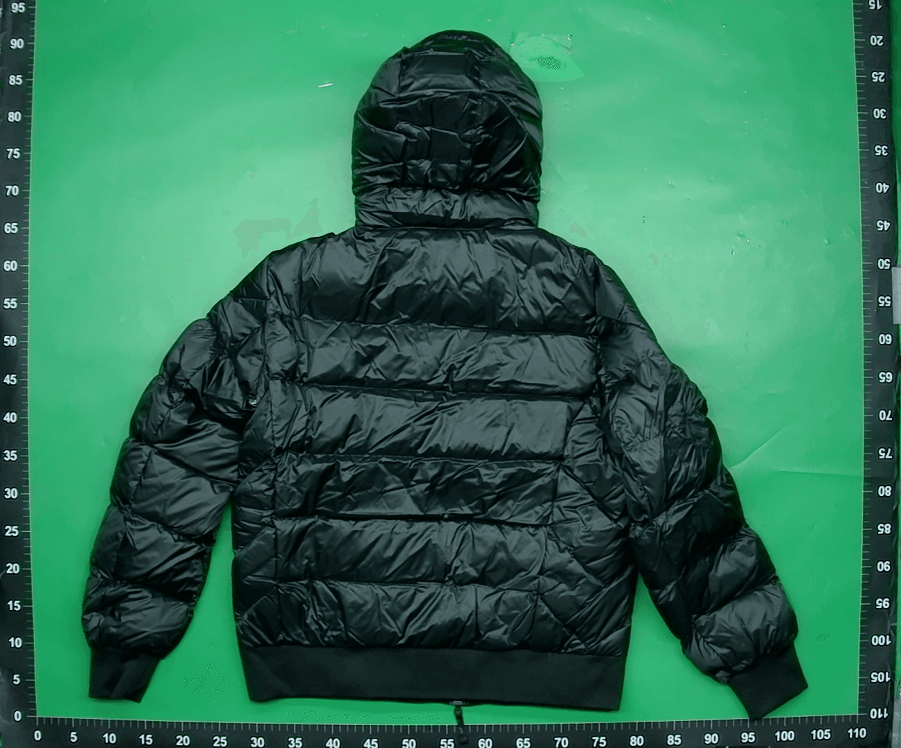 PJS-001 PHARRELL Hooded Bomber Down Jacket飞行员连帽羽绒服 — miniatura QC 2