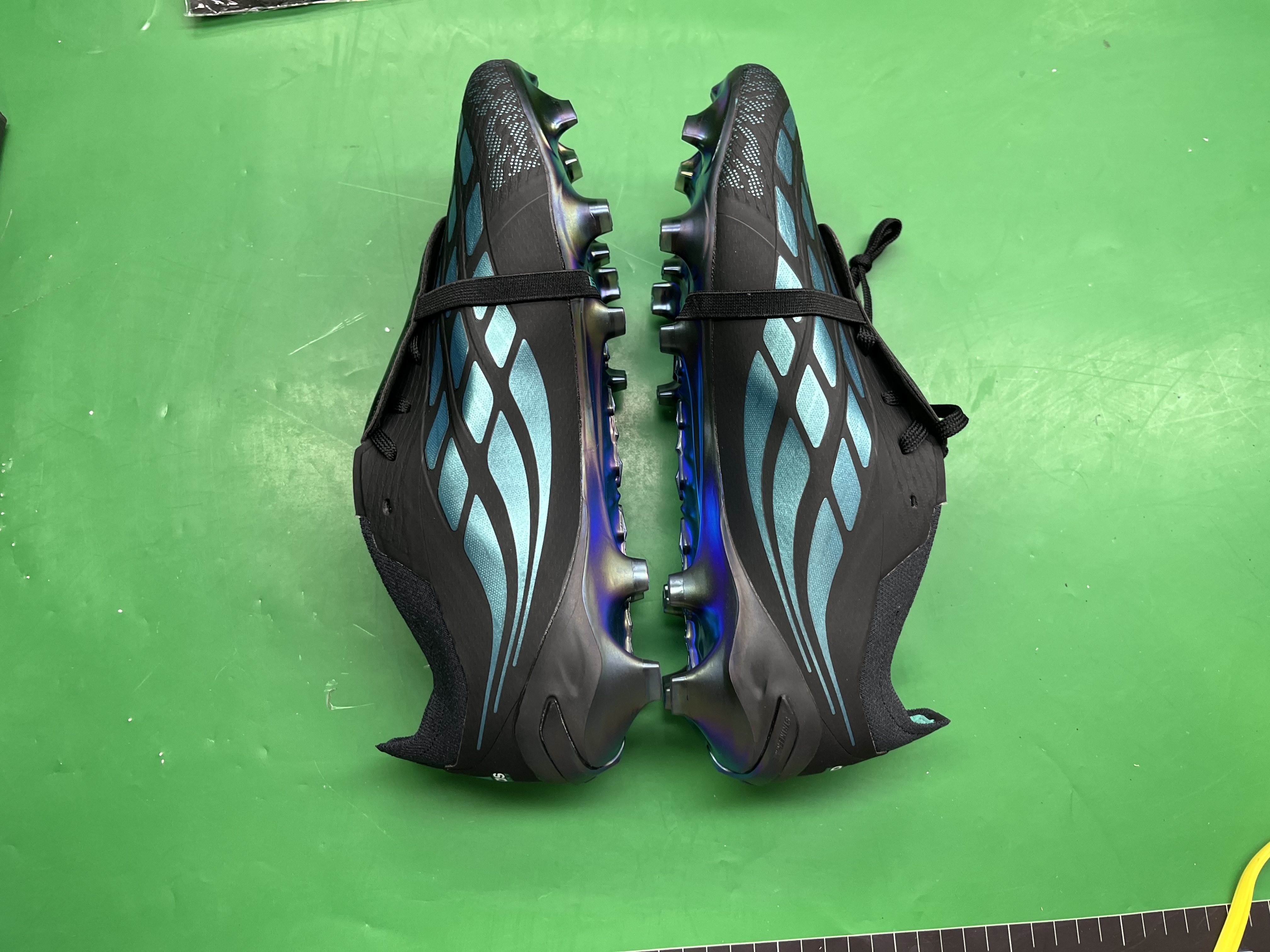 厂家跨境批发专业橄榄球鞋猎鹰26代FG钉运动footballboots足球鞋 — foto QC 1