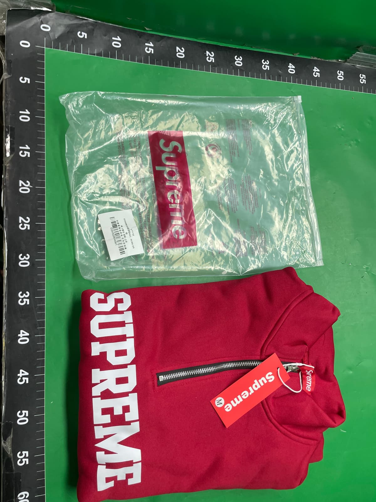 26SS版本supreme潮牌HOOD SWEATSHIRT大LOGO套头加绒卫衣帽衫 — miniatura QC 2