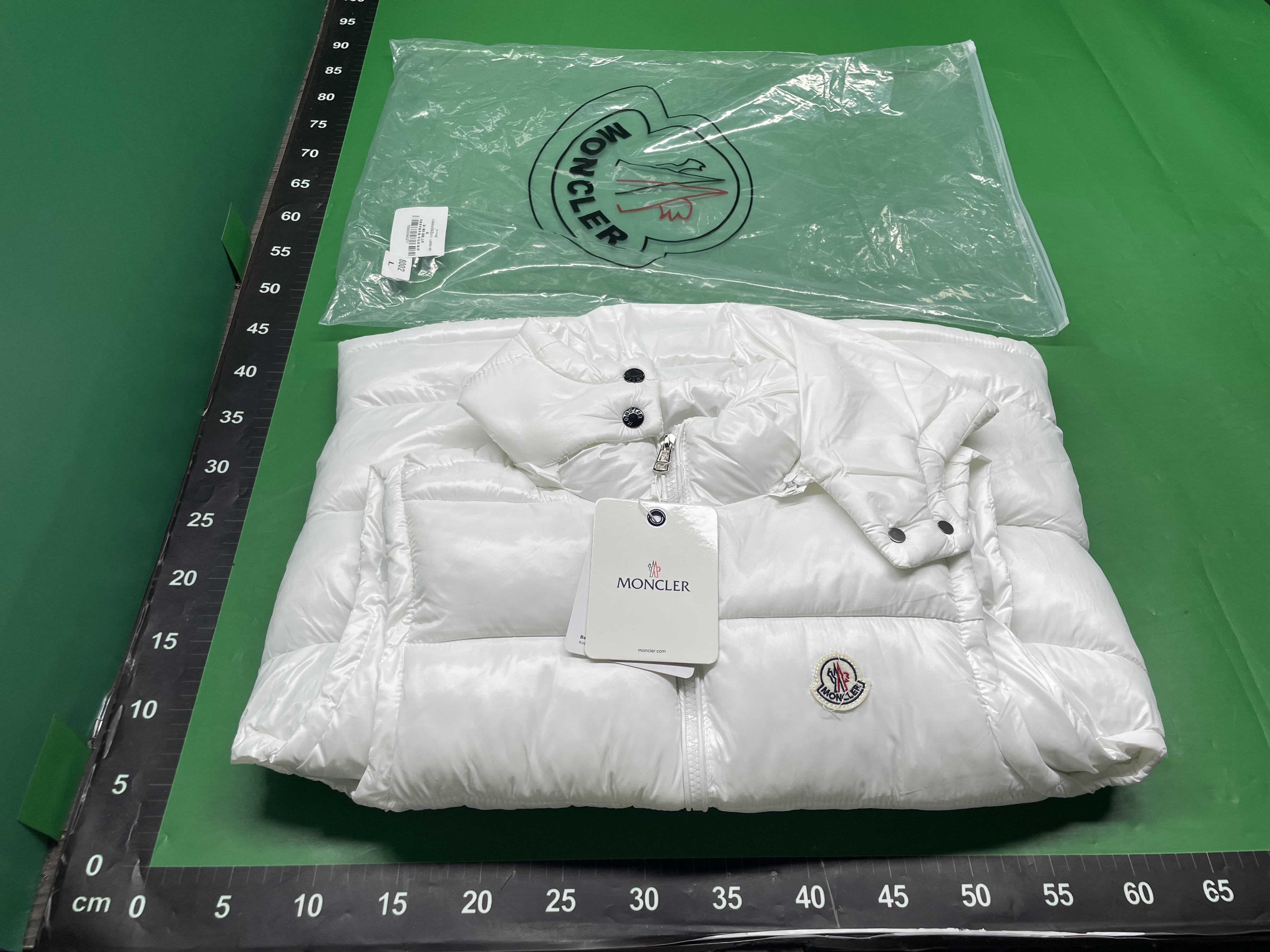 跨境男女款蒙家玛雅马甲经典亮面棉服马甲面包服舒适保暖防寒外套 — miniatura QC 6