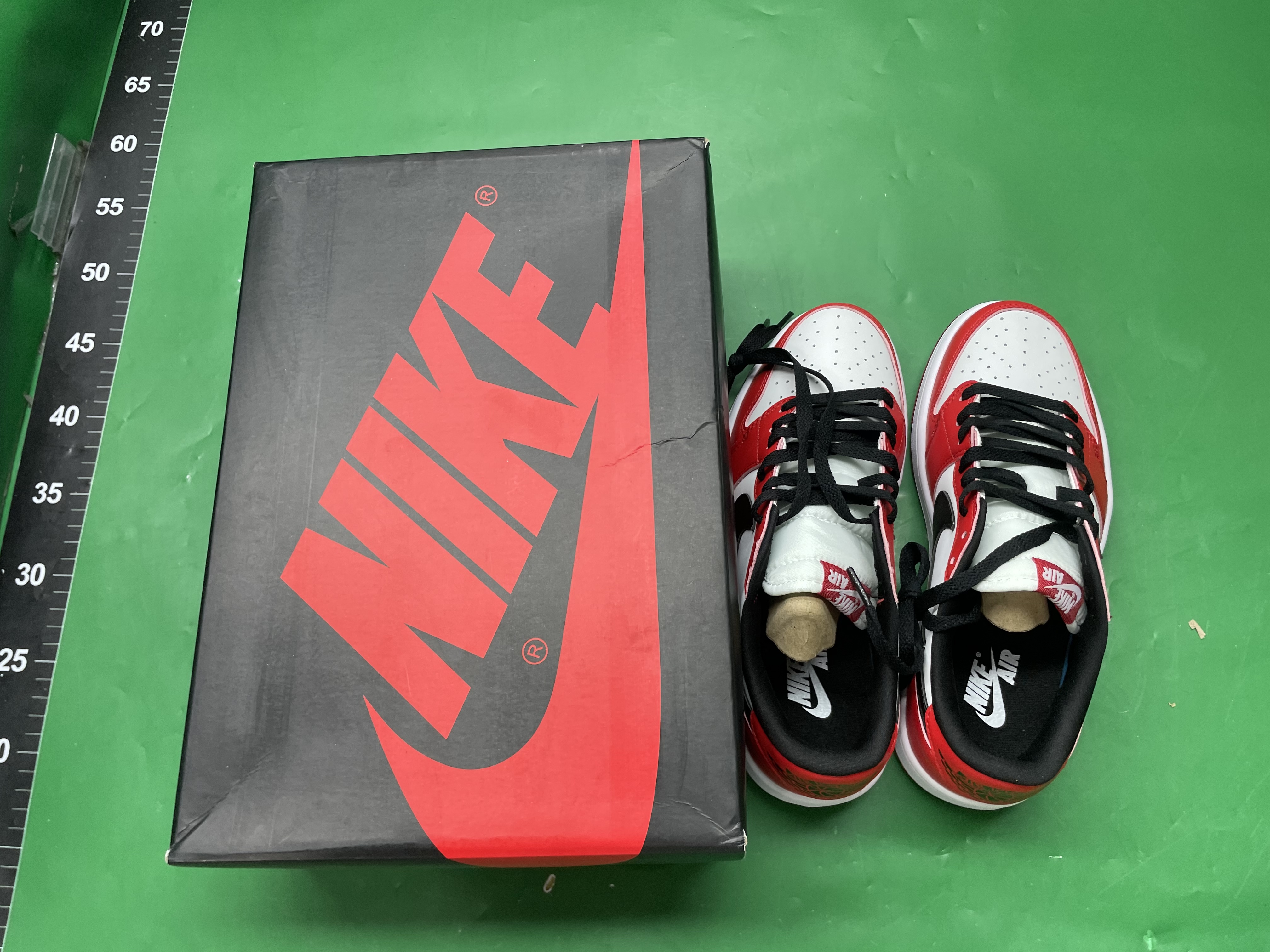 AJ1倒钩TS联名闪电篮球鞋情侣男女休闲板鞋乔1倒钩低帮男鞋 — miniatura QC 5