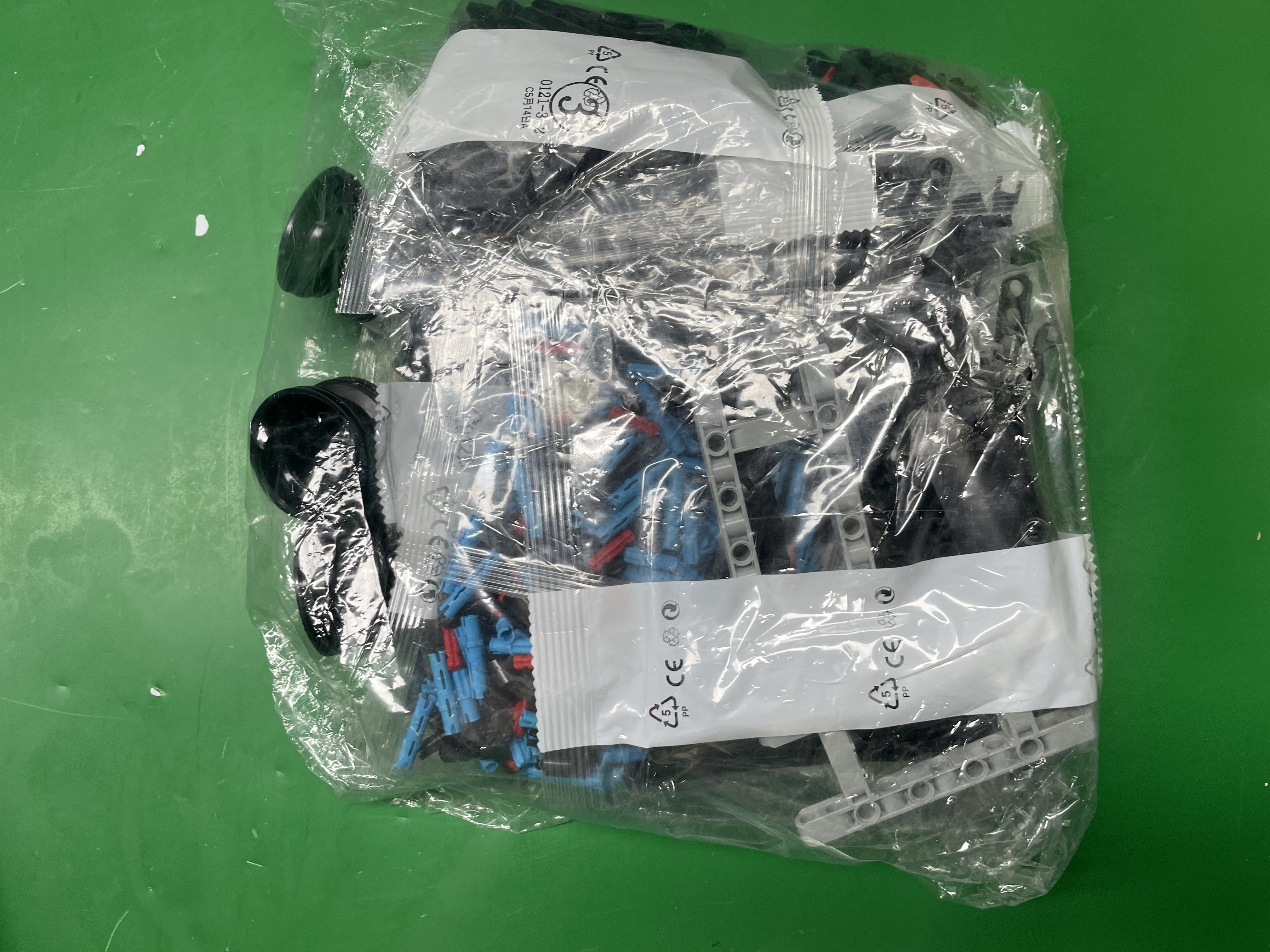 兼容小颗粒赛博兰博保时捷跑车遥控中国积木儿童玩具拼装赛车男孩 — foto QC 1