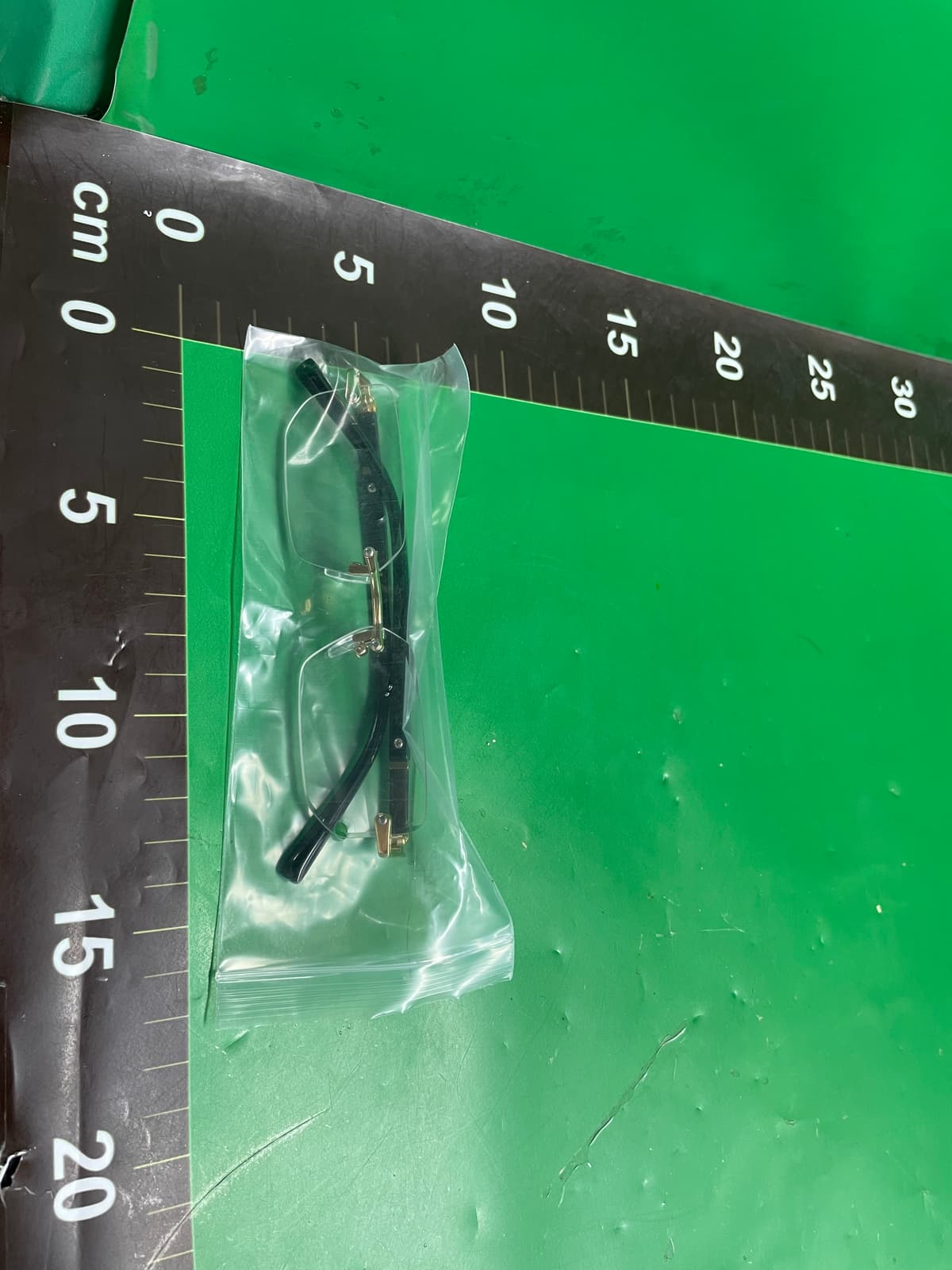 新款金属切边无框方框太阳眼镜个性欧美遮阳太阳镜跨境热销批发 — foto QC 1