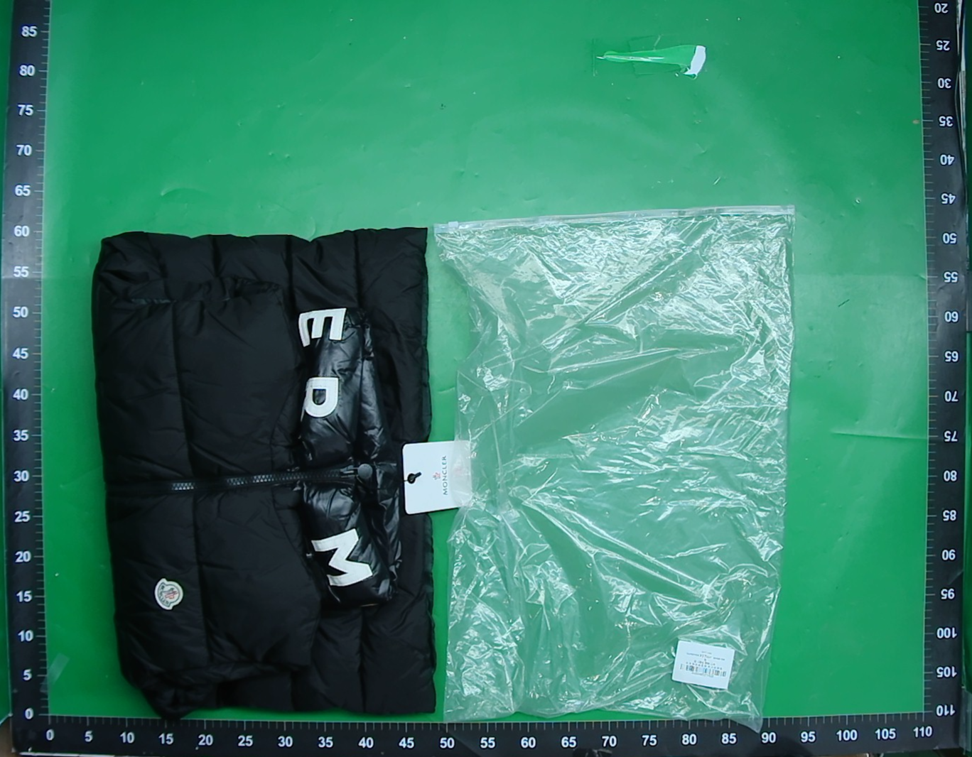 2025冬季撞色连帽棉服马甲男免烫时尚都市运动外套 — miniatura QC 2