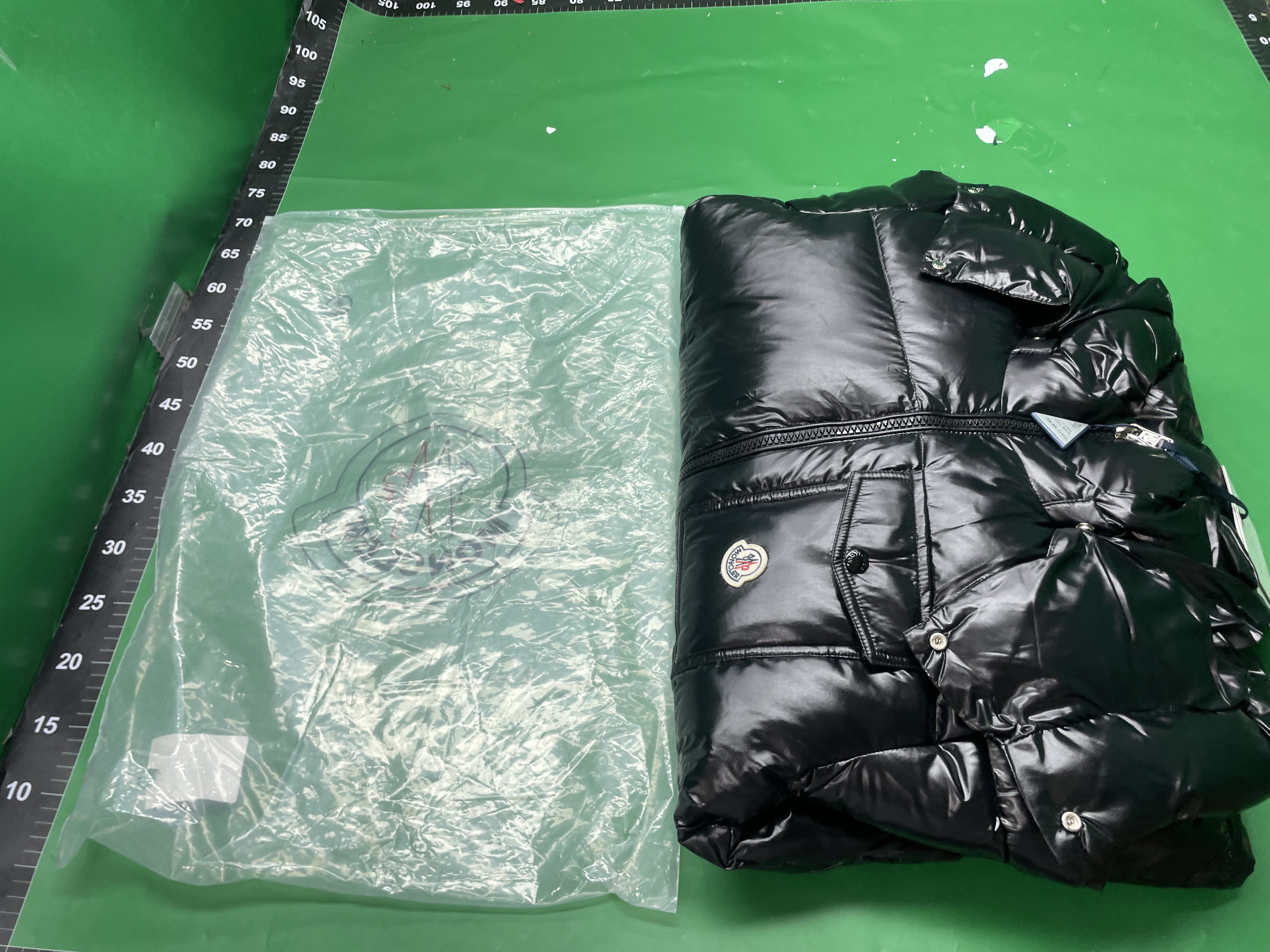 【高版本】蒙家哑黑加厚白鸭绒羽绒服短款冬季防水玛雅款时尚休闲 — foto QC 1