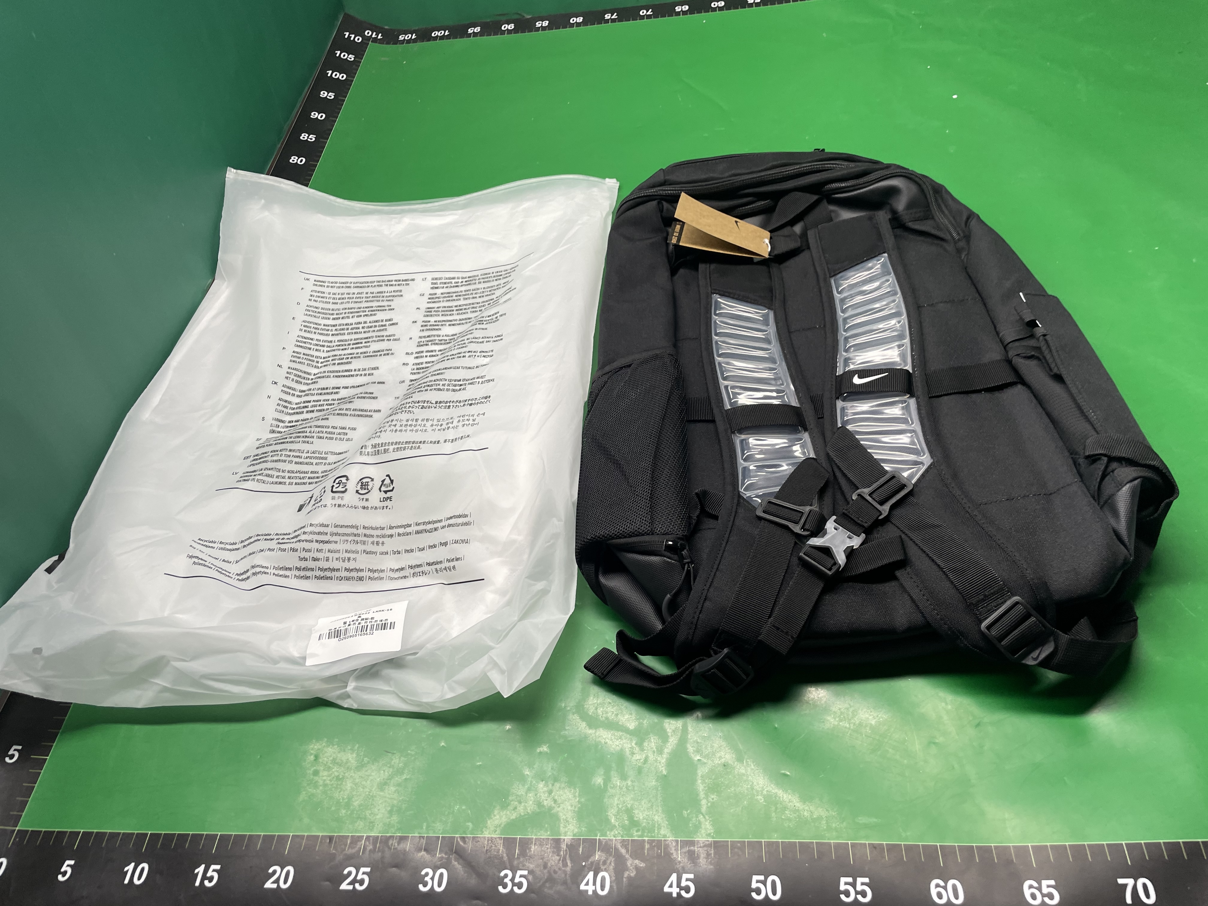 跨境潮范大容量气垫款运动户外 双肩包 旅行背包跨境风潮学生初中 — miniatura QC 2