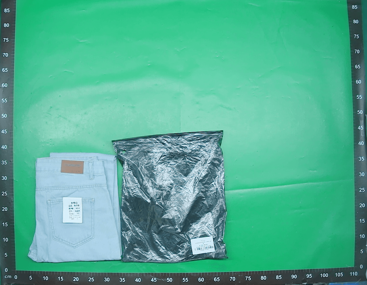 夏季薄款破洞牛仔裤男士韩版修身九分小脚裤潮牌男装浅色男款裤子 — foto QC 1