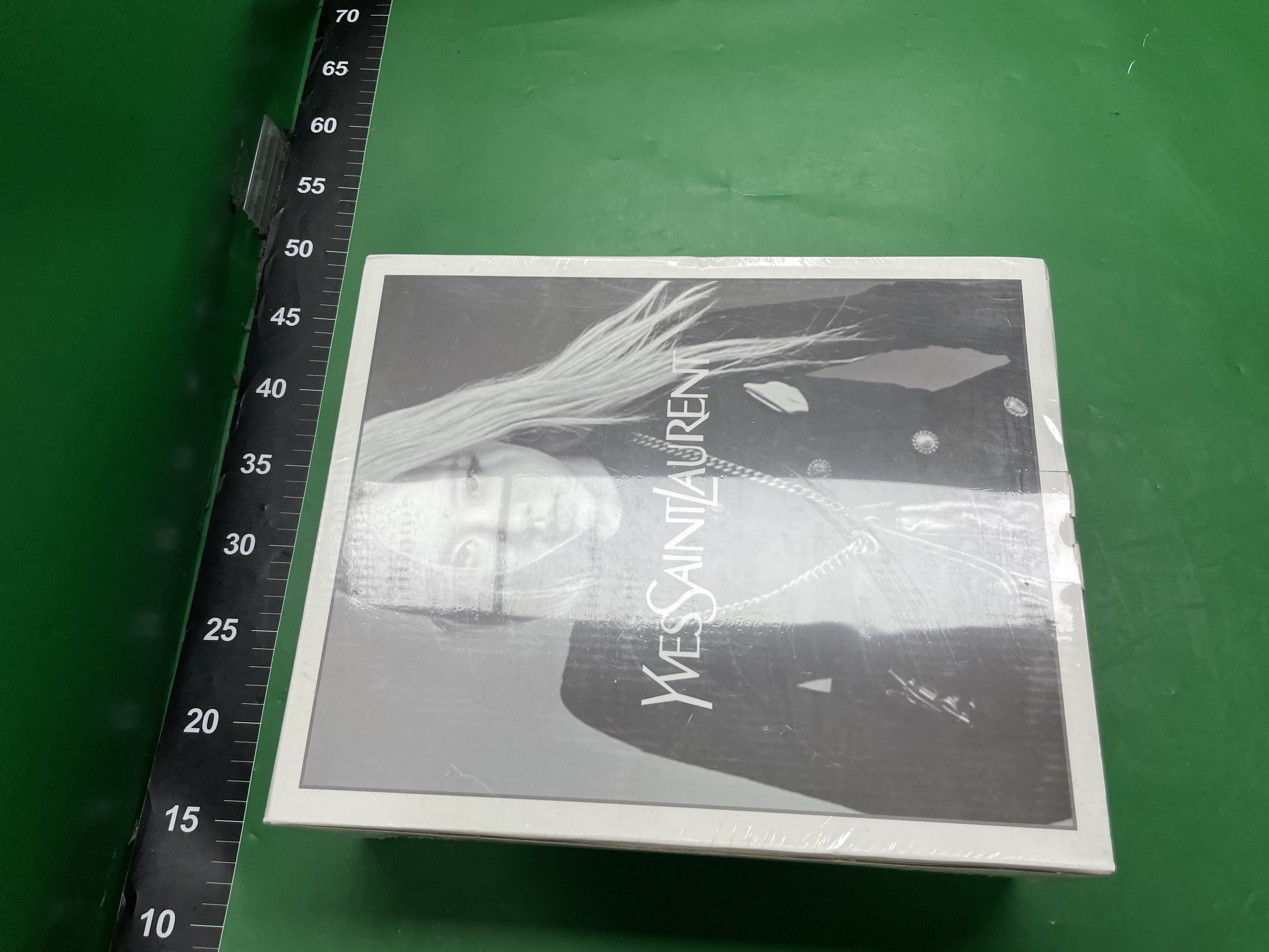 高级感菱格绗缝软皮女包  通勤出街时尚云朵包 头层羊皮质感女包 — foto QC 1