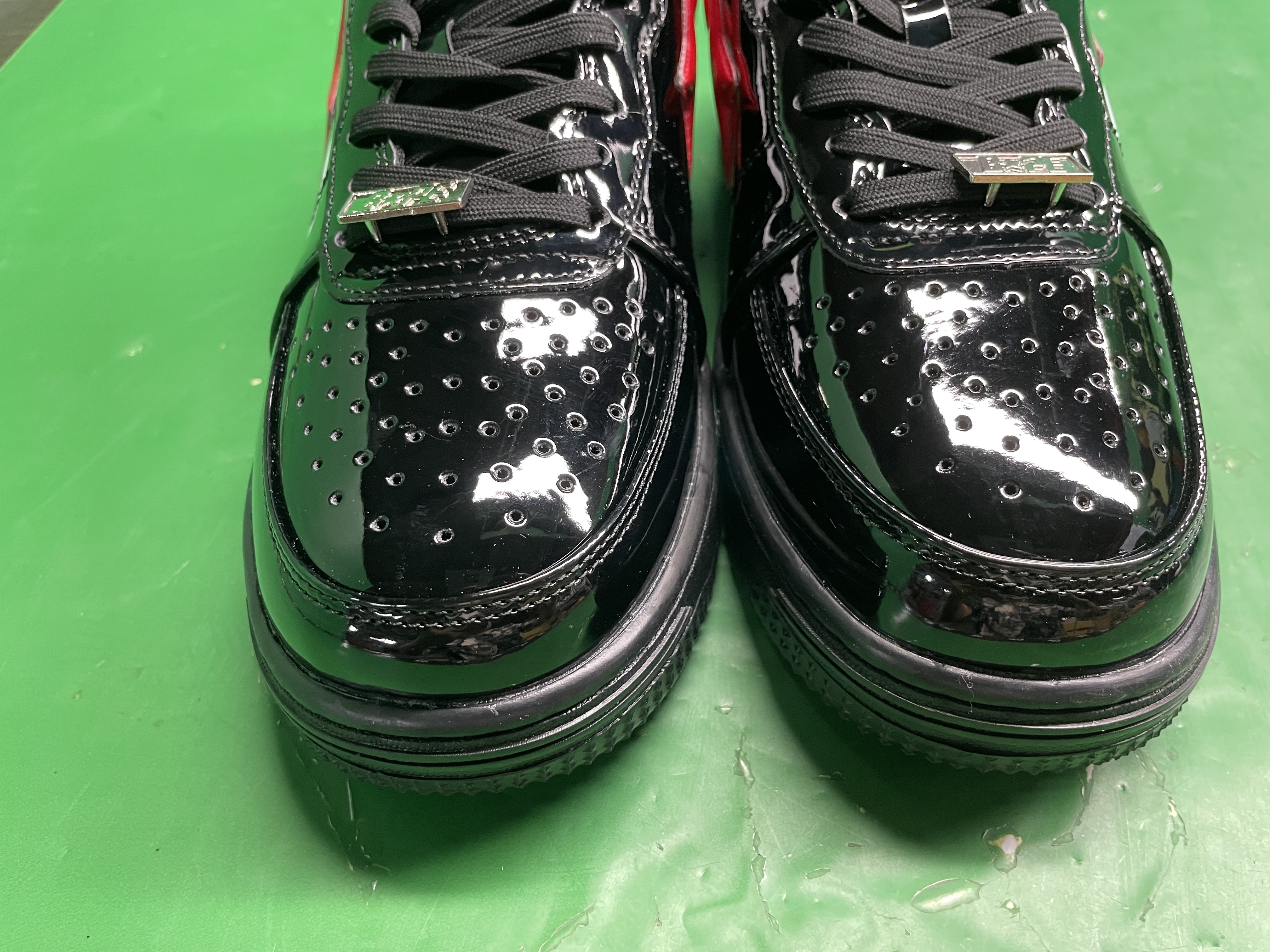 Bape Sta  猿人头空军联名漫威黑白熊猫漆皮厚底增高低帮男女板鞋 — miniatura QC 2