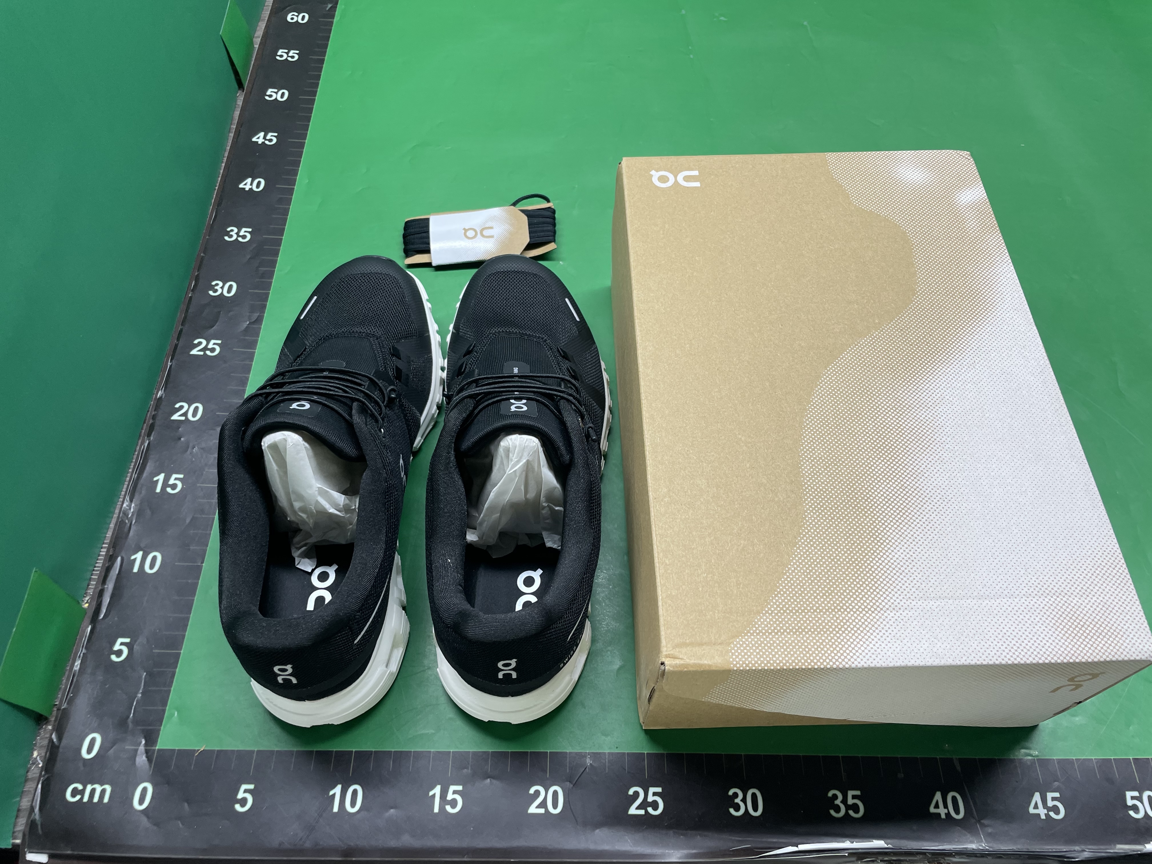 莆田鞋跨境昂 on 跑Cloud 6 春夏新品轻量减震男女休闲运动跑步鞋 — foto QC 1